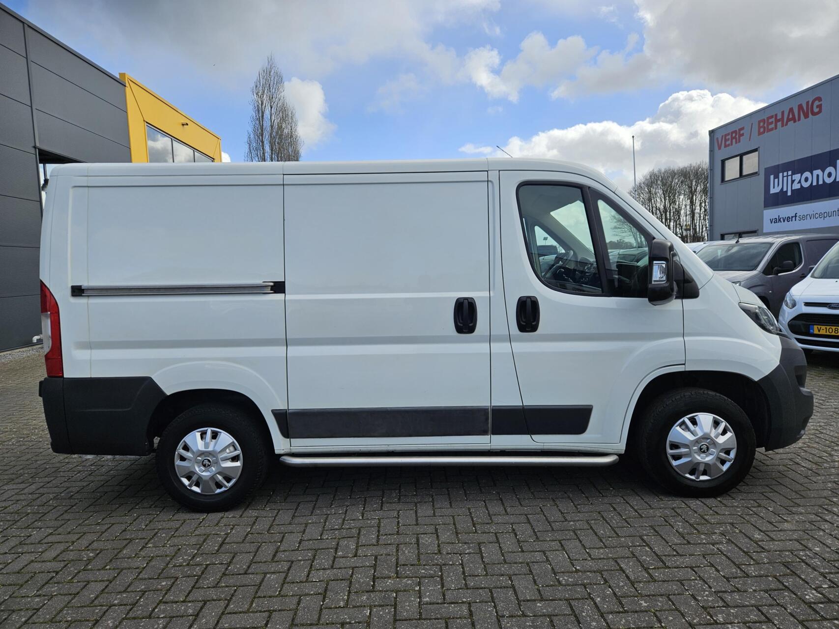 Foto van Peugeot Peugeot Boxer