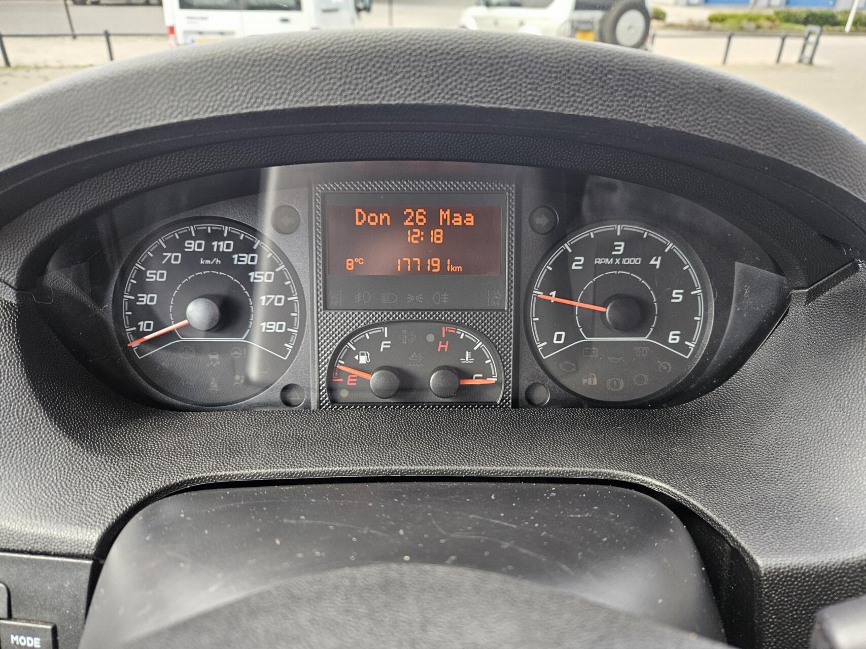 Foto van Peugeot Peugeot Boxer