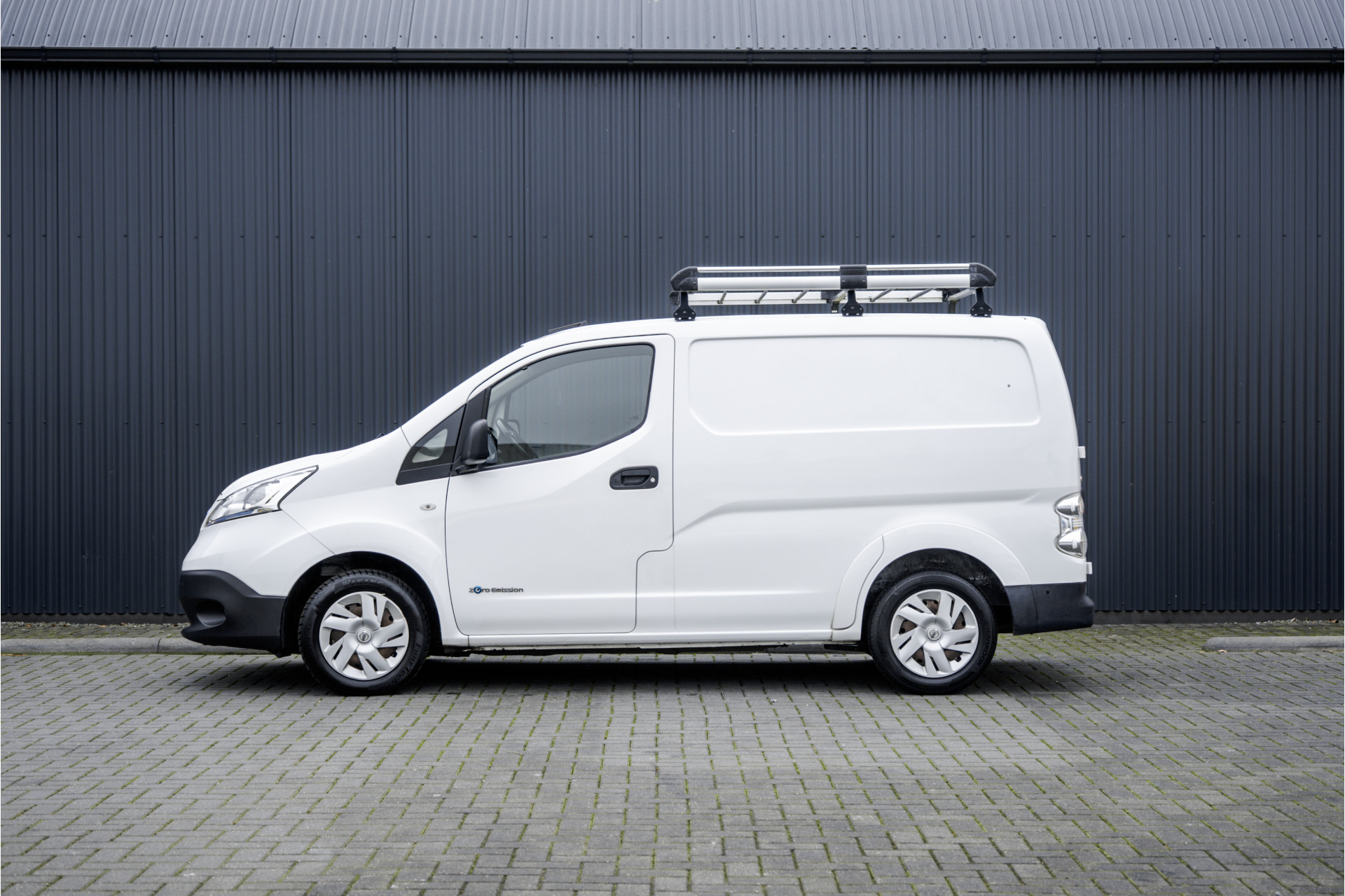 Foto van Nissan E-nv200