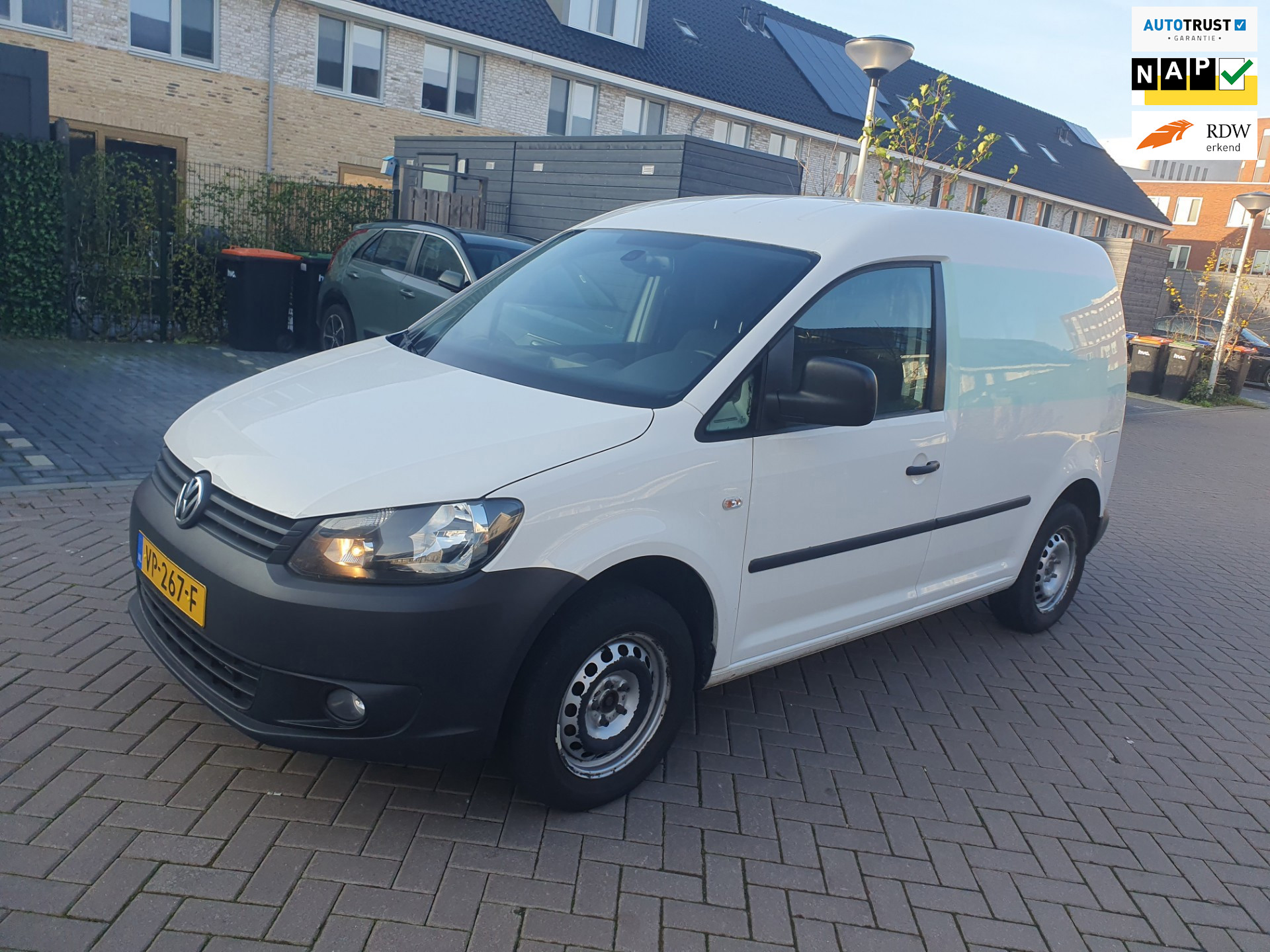 Volkswagen Caddy 1.6 TDI 2015 - voorkant
