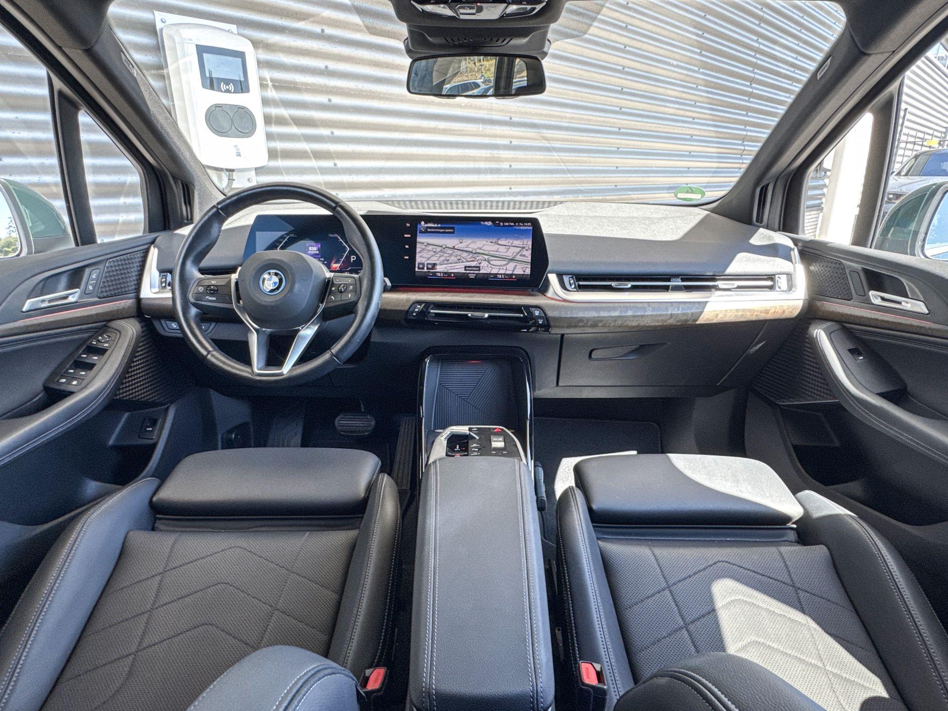 Foto van BMW 225e xDrive Active Tourer
