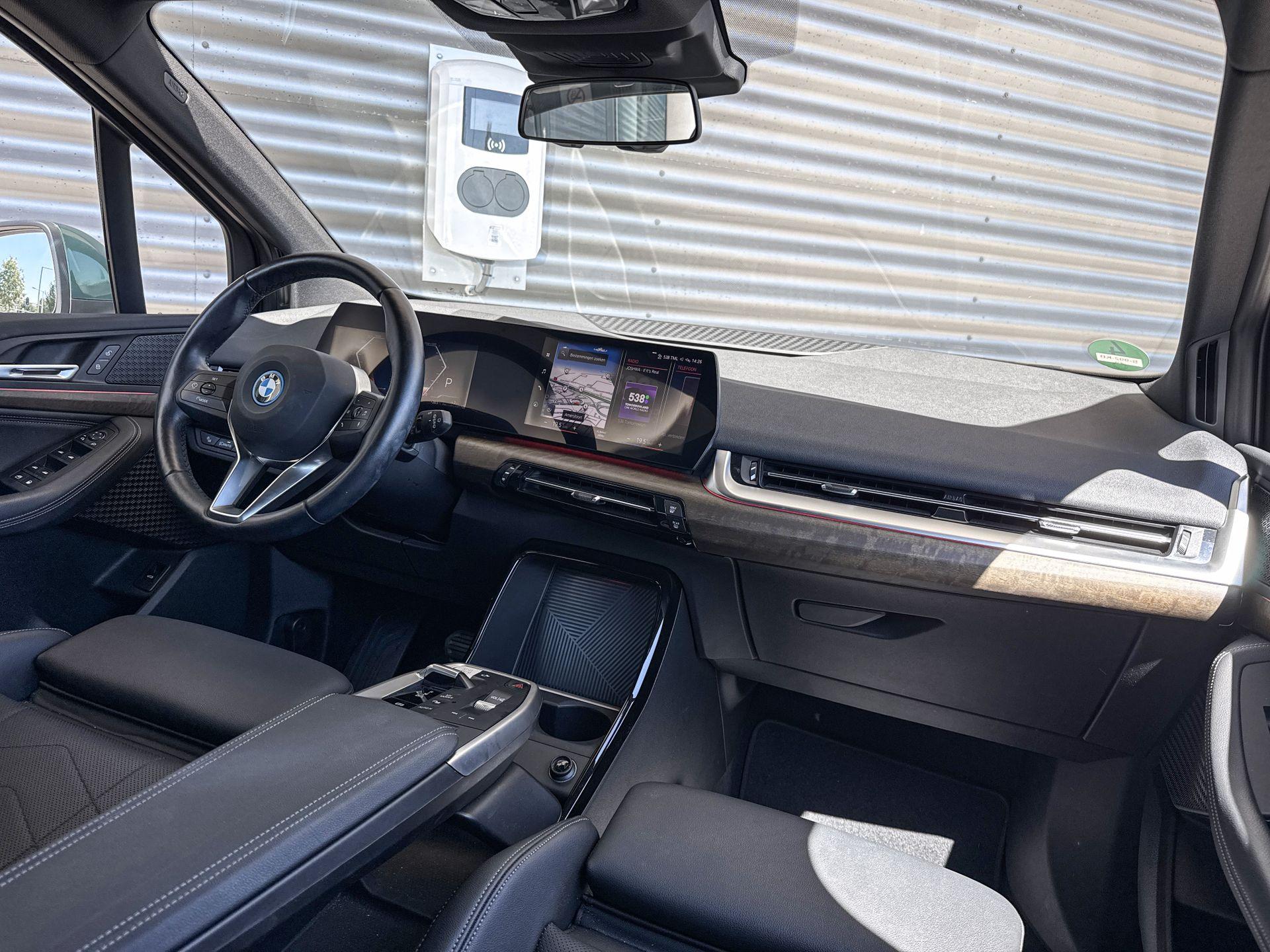 Foto van BMW 225e xDrive Active Tourer