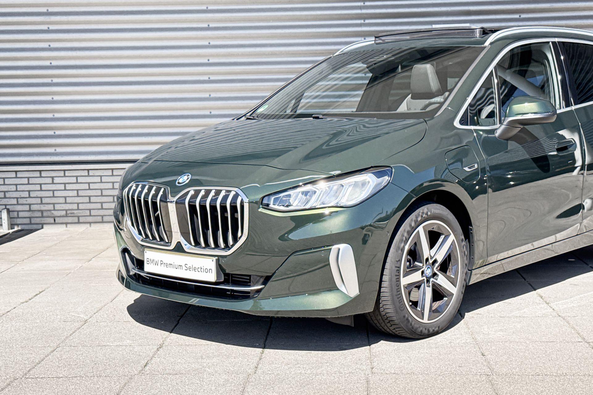 Foto van BMW 225e xDrive Active Tourer