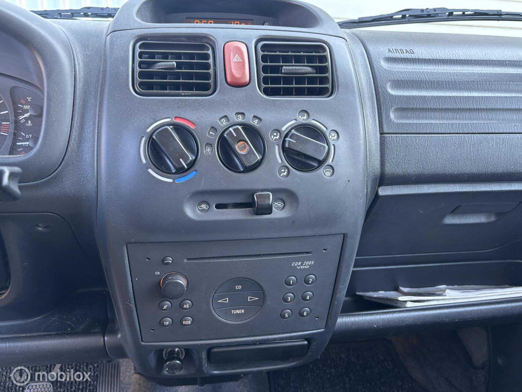 Foto van Opel Agila