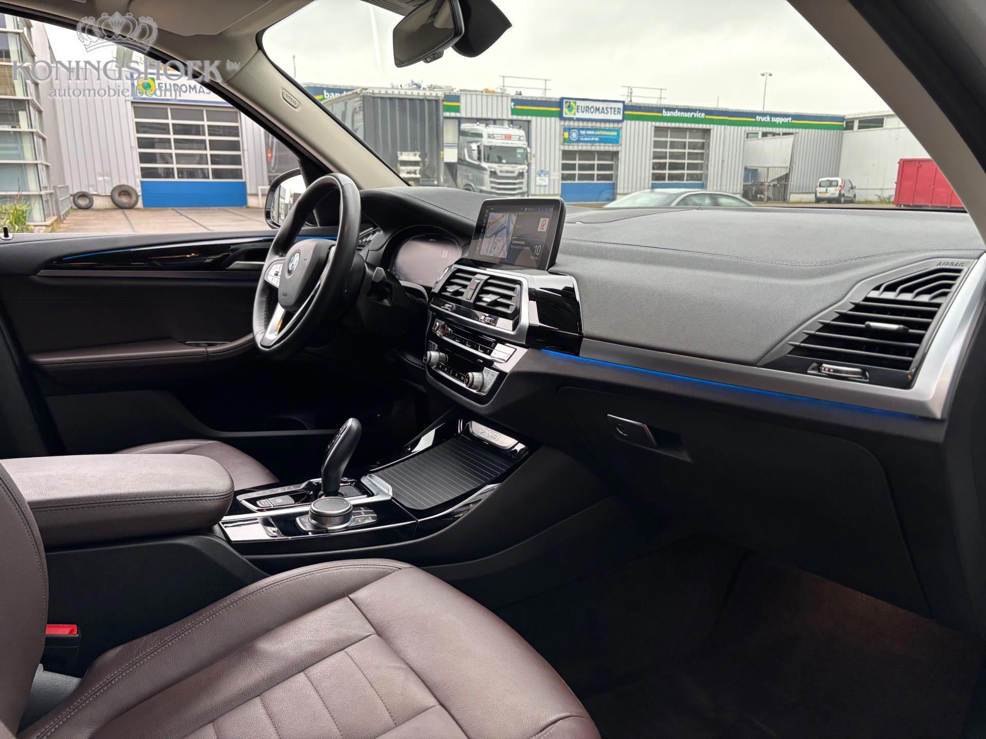 Foto van BMW X3 Xdrive30e