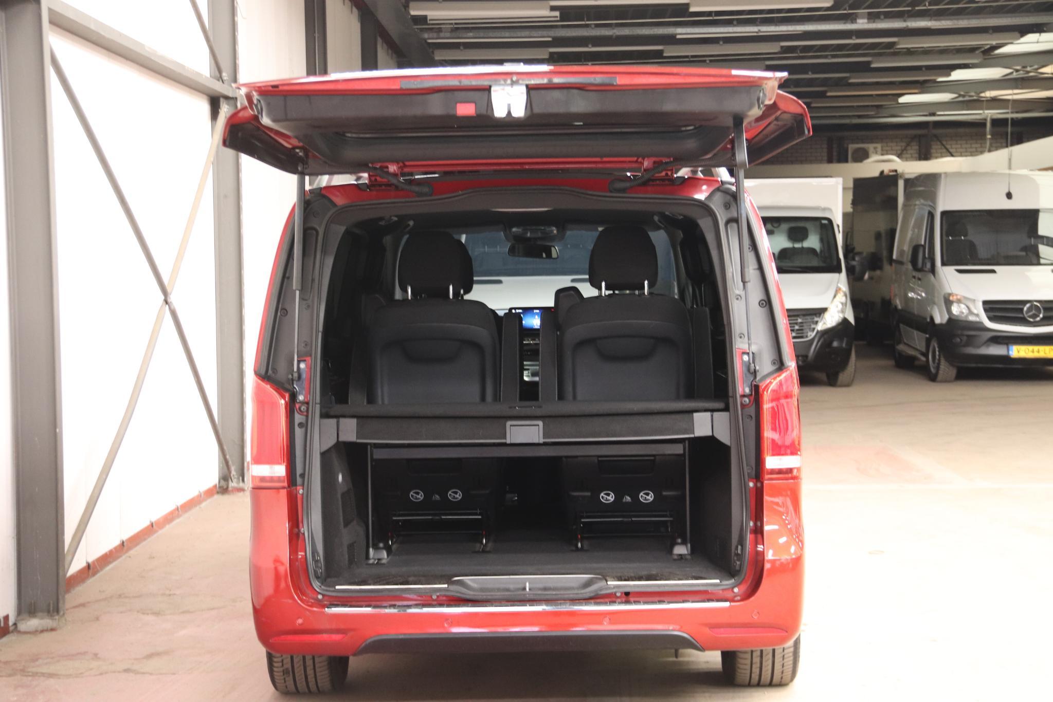 Foto van Mercedes-Benz Eqv
