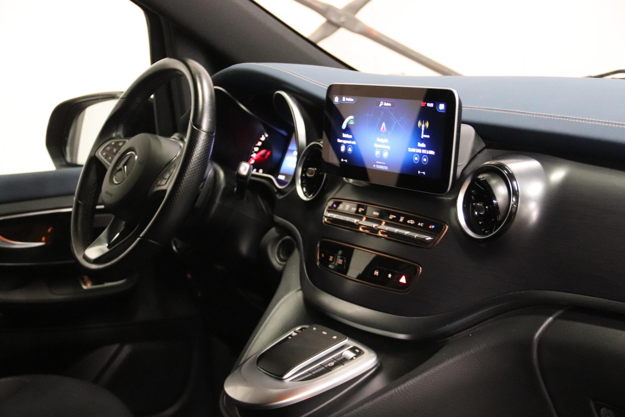 Foto van Mercedes-Benz Eqv