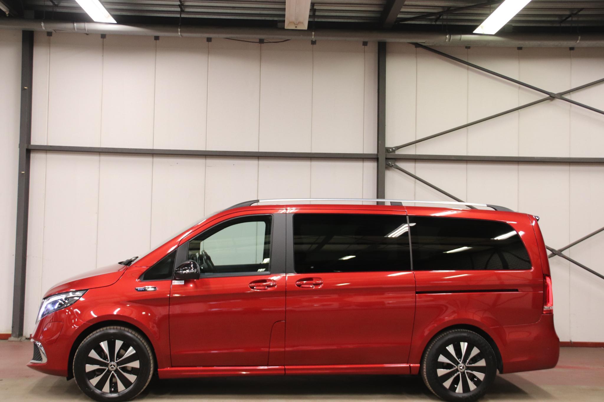 Foto van Mercedes-Benz Eqv