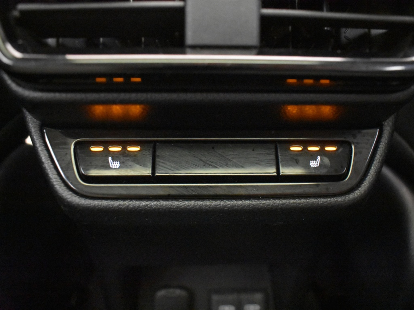 Foto van Lexus Lexus Nx450h+