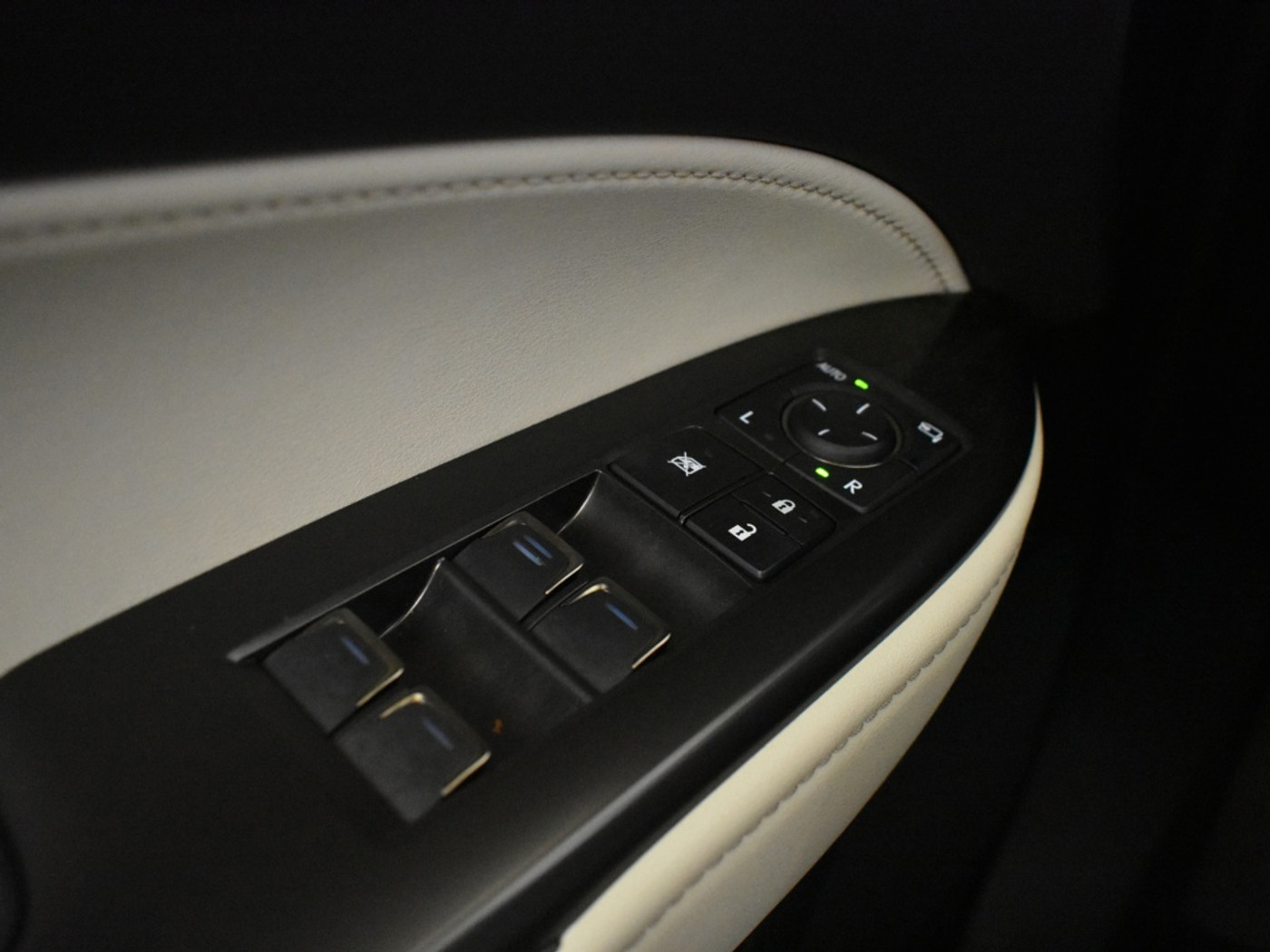 Foto van Lexus Lexus Nx450h+