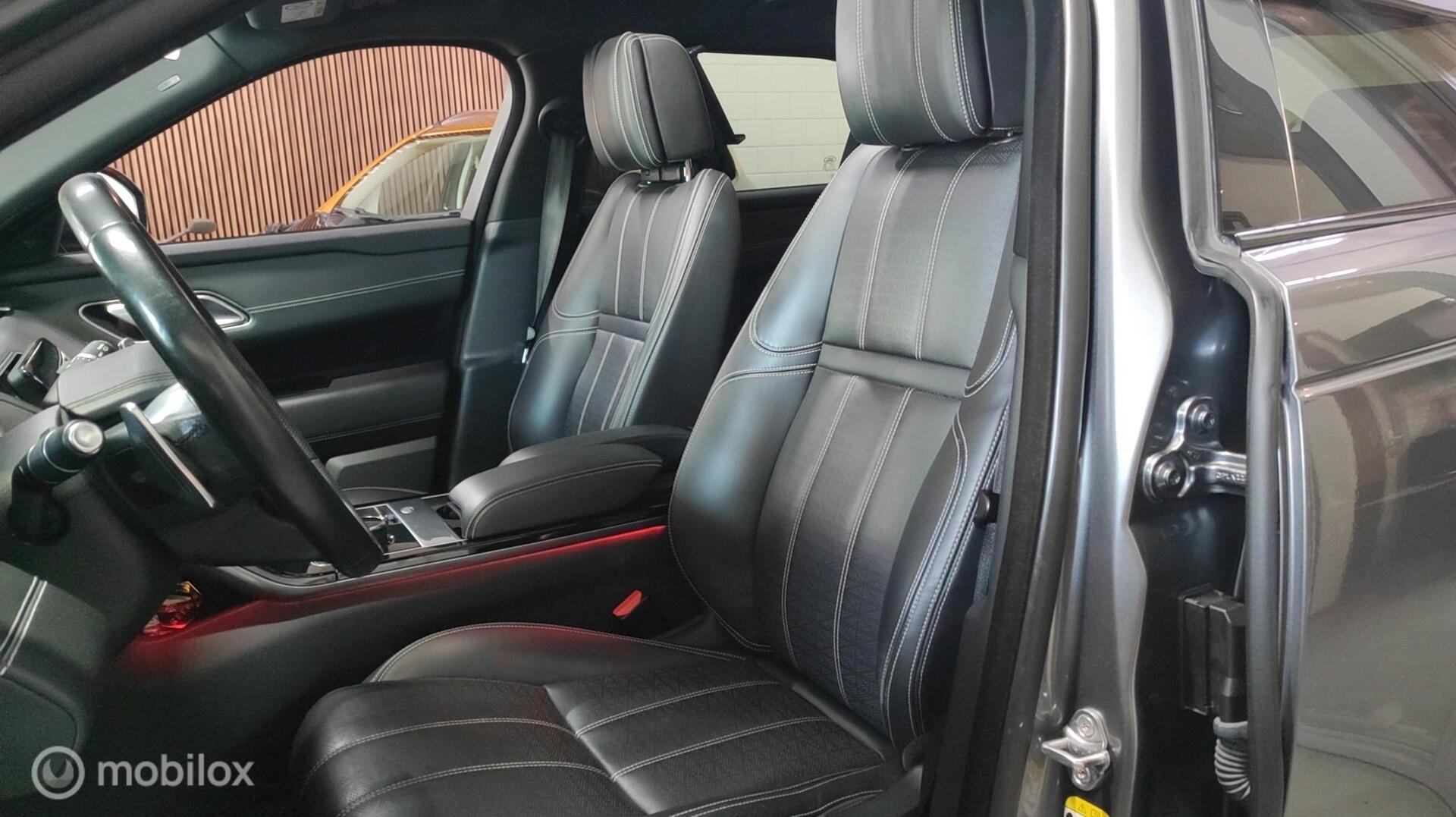 Foto van Land Rover Range Rover Velar