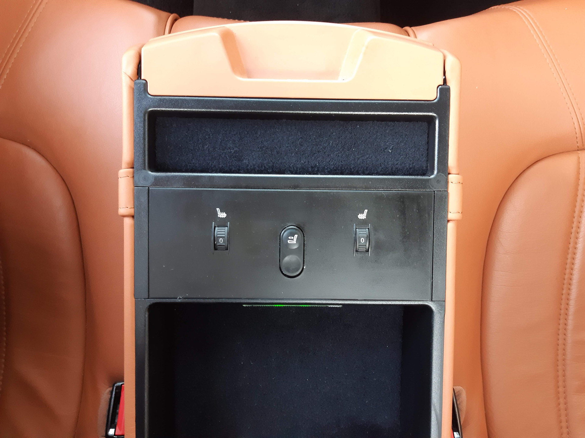 Foto van Maserati Quattroporte Sport GT S