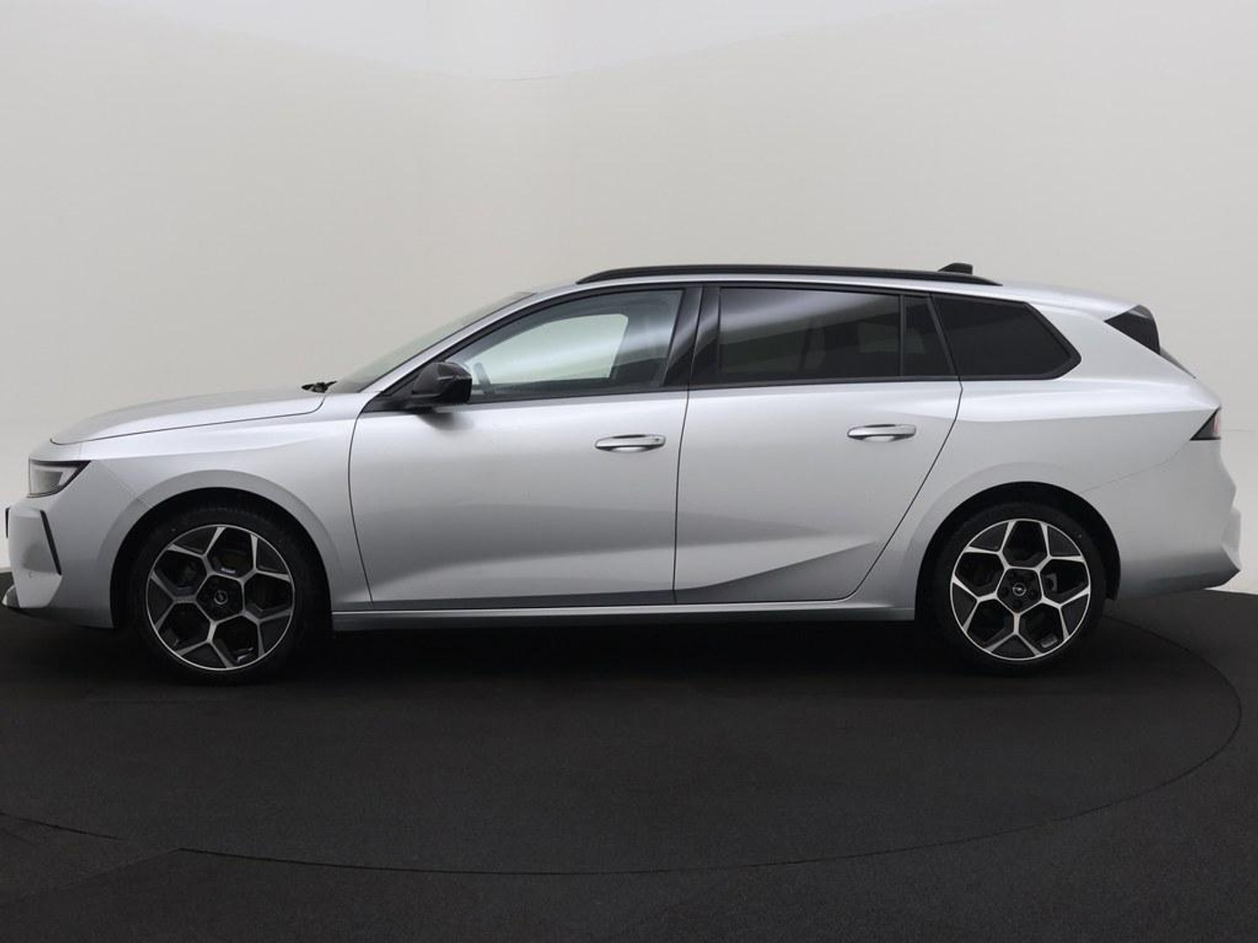 Foto van Opel Astra Sports Tourer