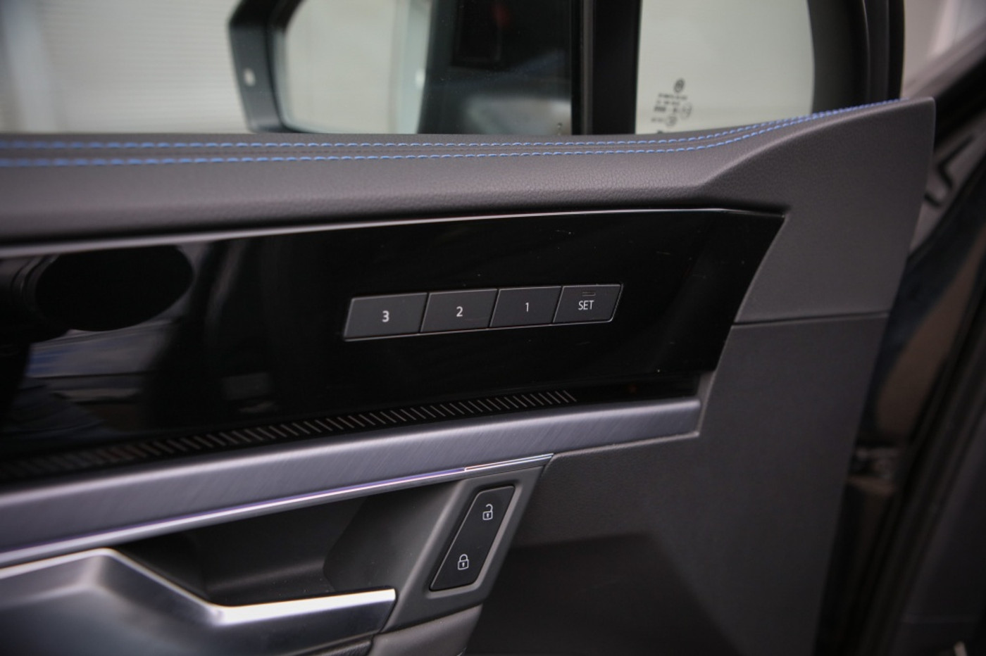 Foto van Volkswagen Touareg R