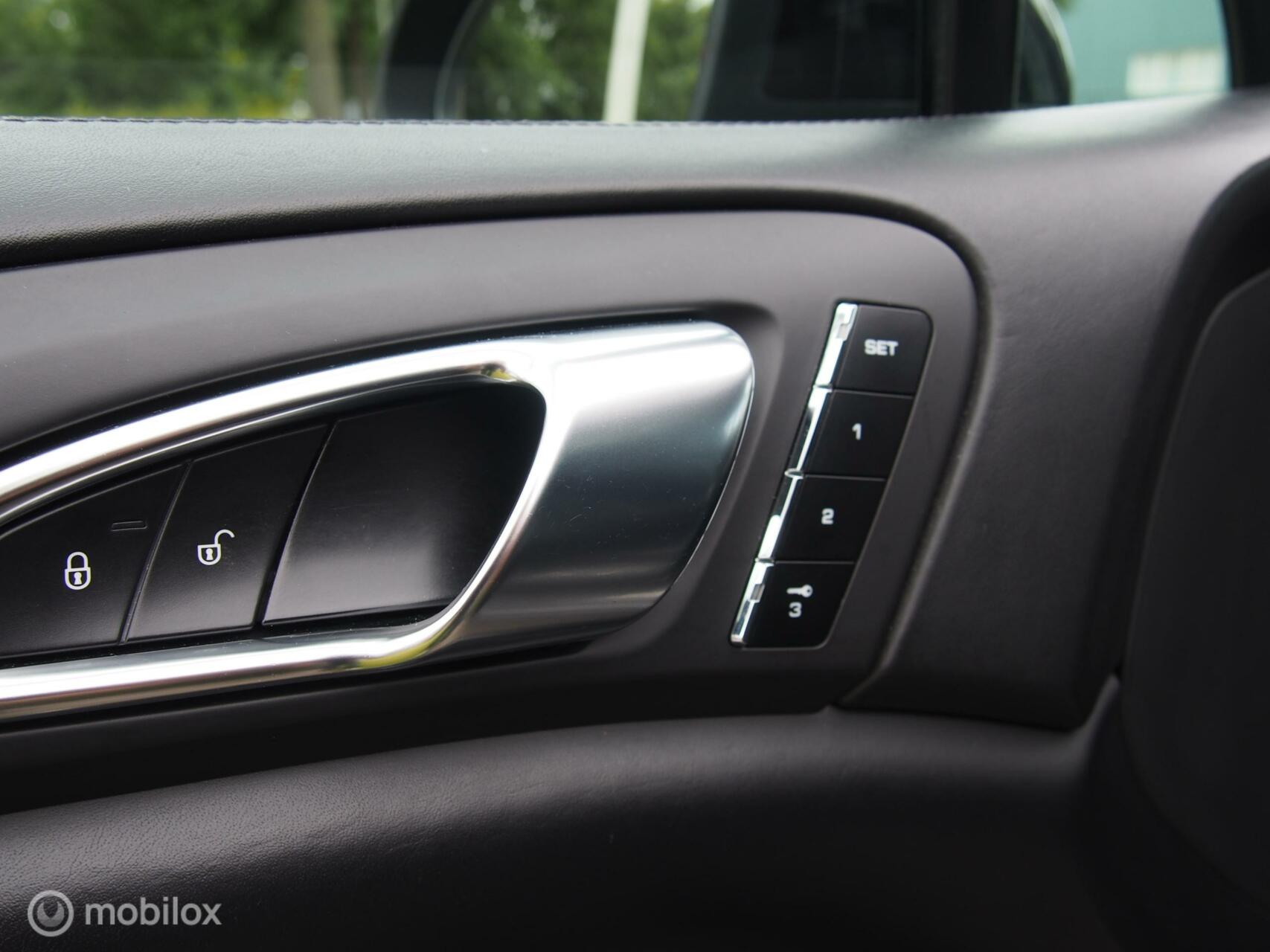 Foto van Porsche Cayenne