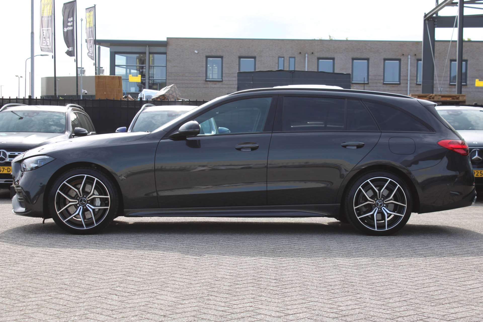 Foto van Mercedes-Benz C 300 E