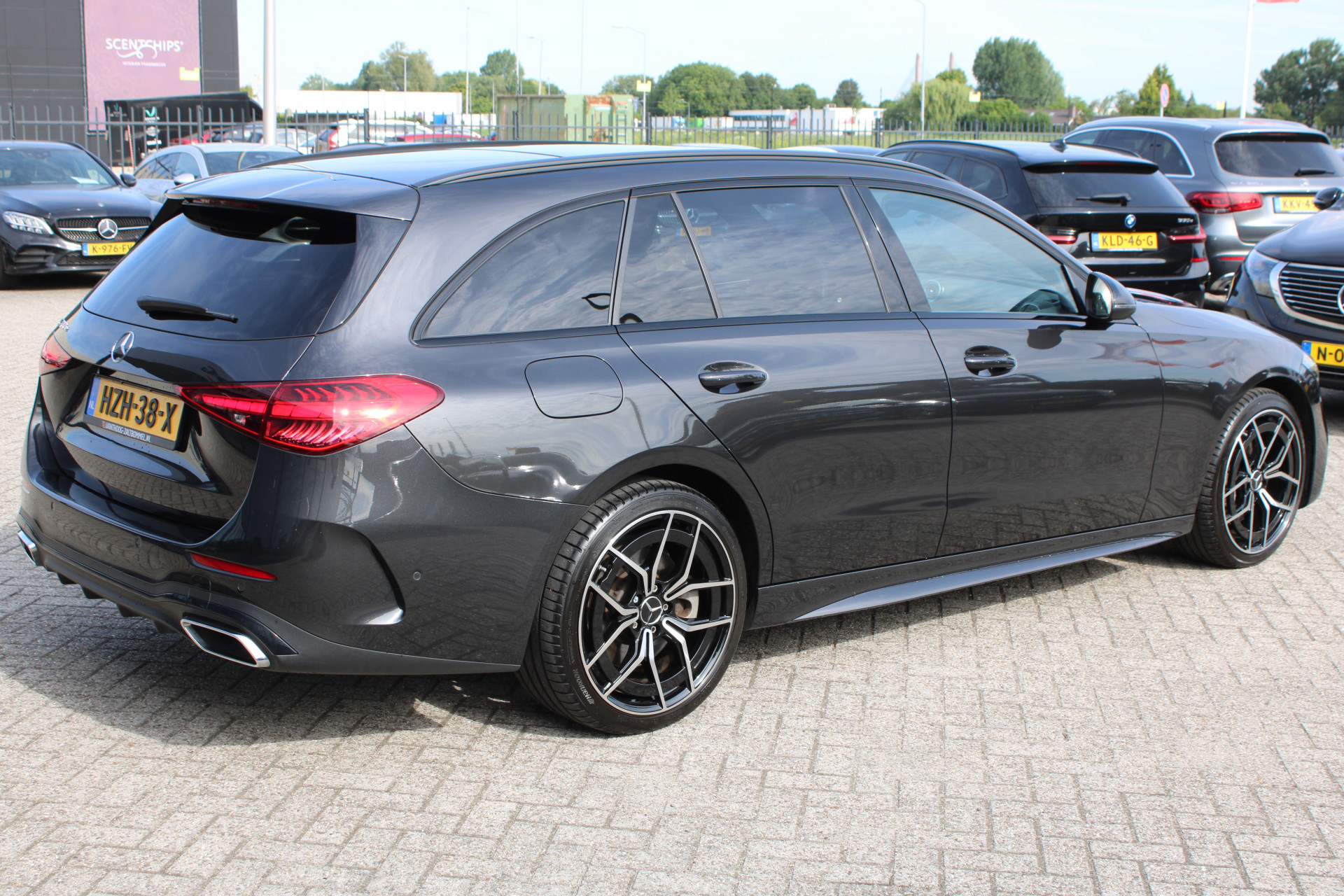Foto van Mercedes-Benz C 300 E
