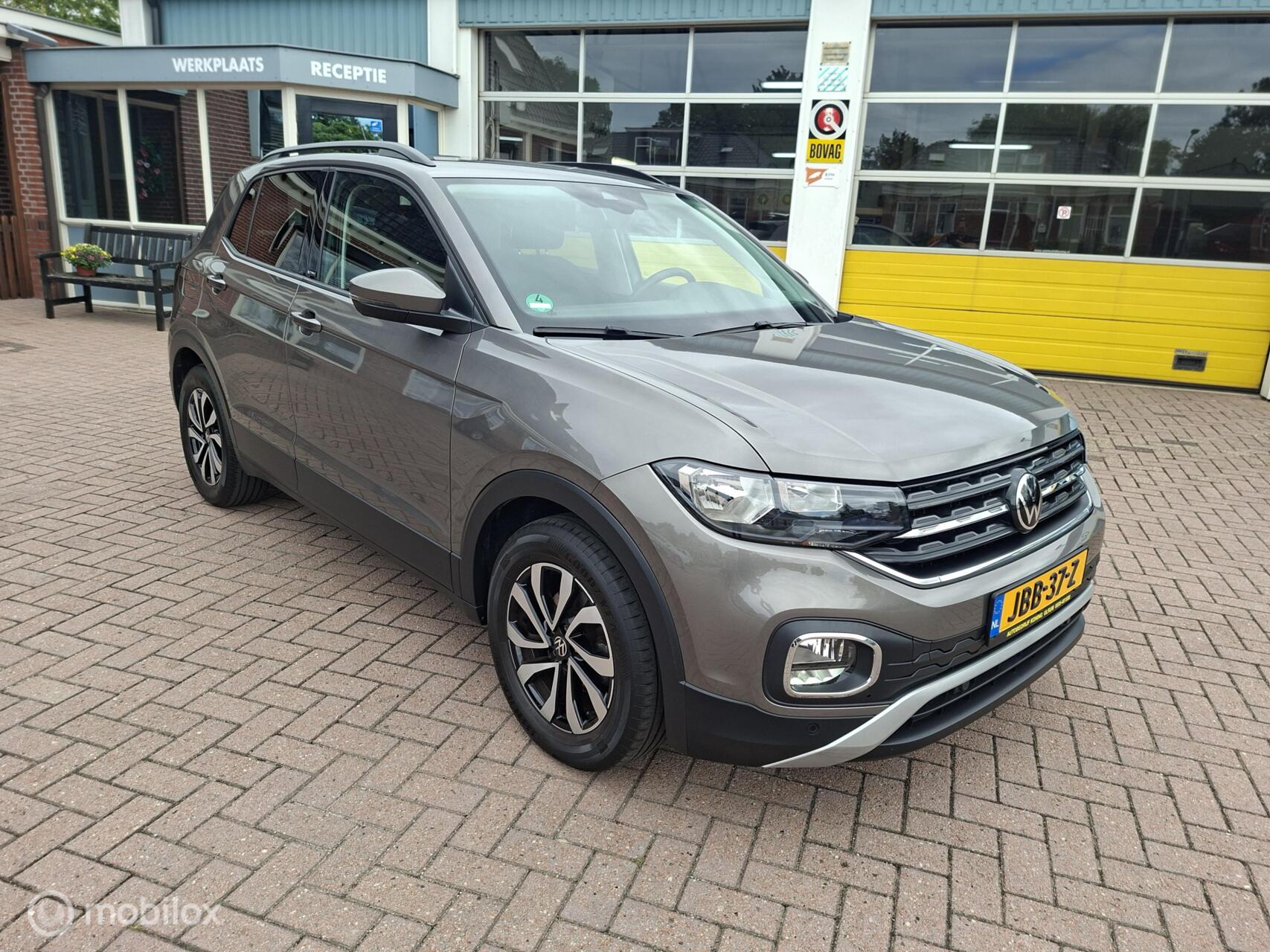 Volkswagen T-cross 1.0 TSI ACTIVE 2021 - voorkant