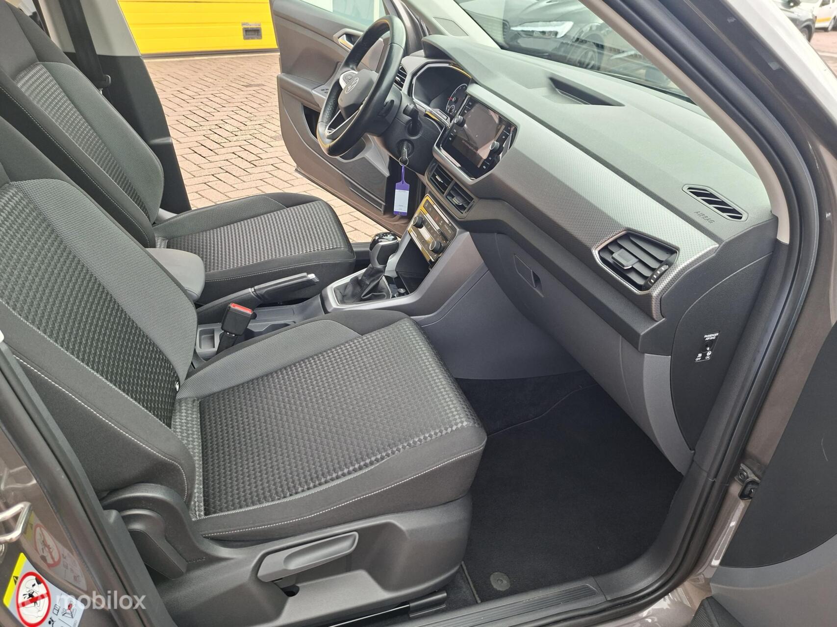 Foto van Volkswagen T-cross