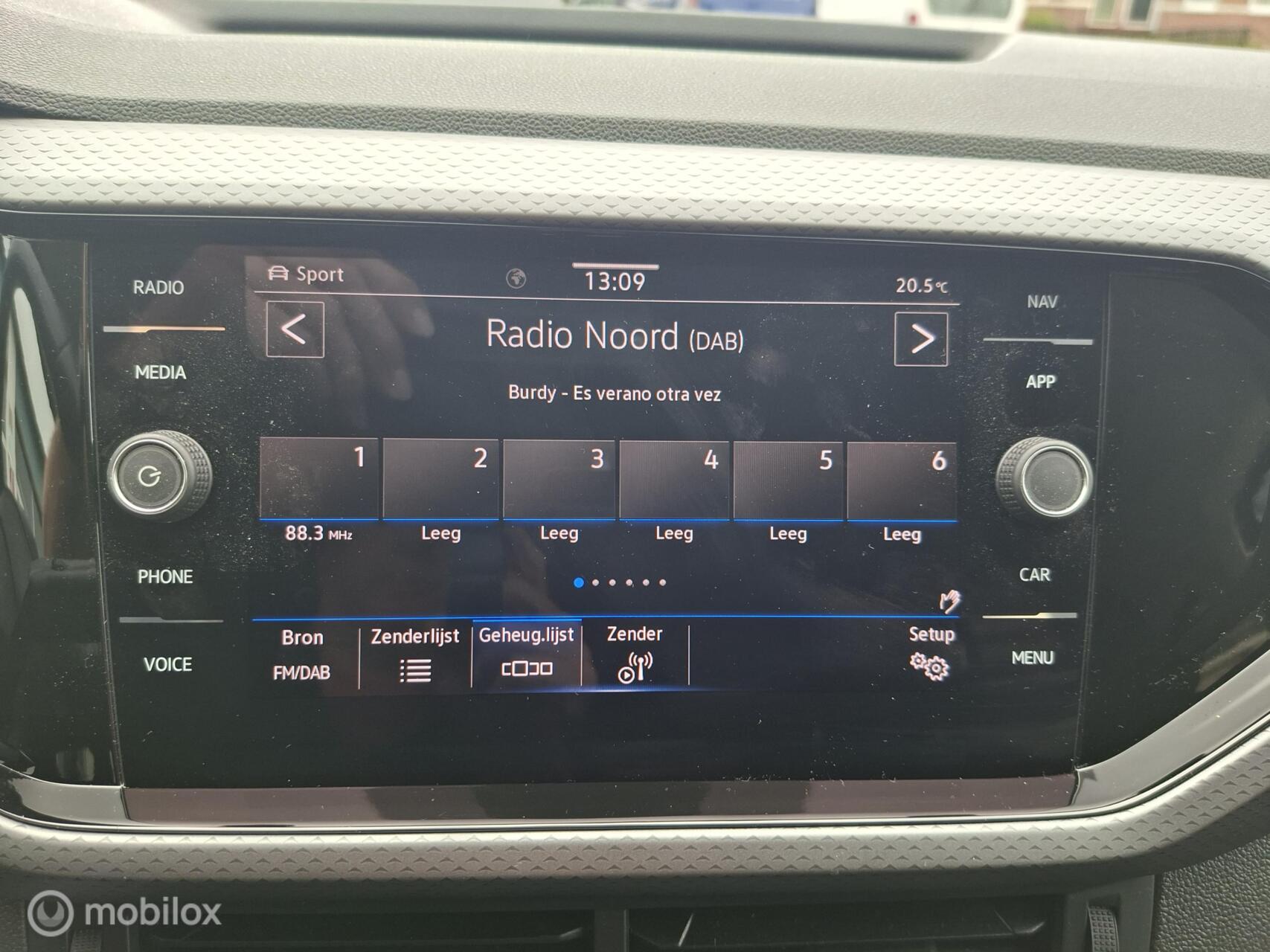 Foto van Volkswagen T-cross