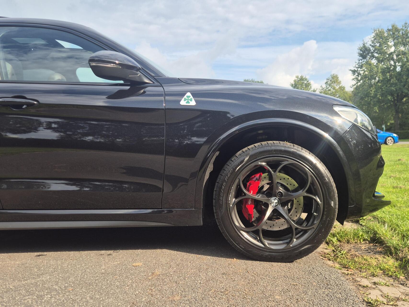 Foto van Alfa Romeo Stelvio Quadrifoglio