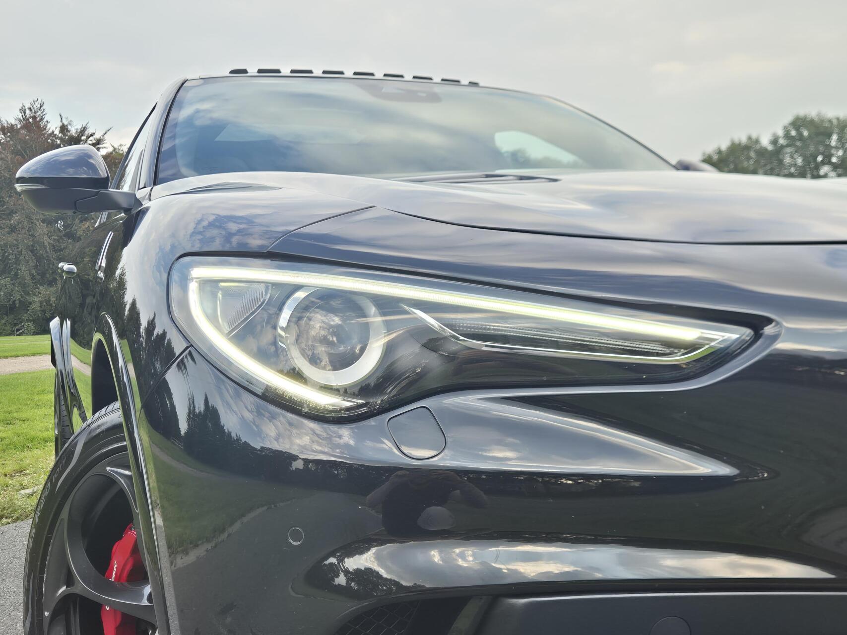 Foto van Alfa Romeo Stelvio Quadrifoglio