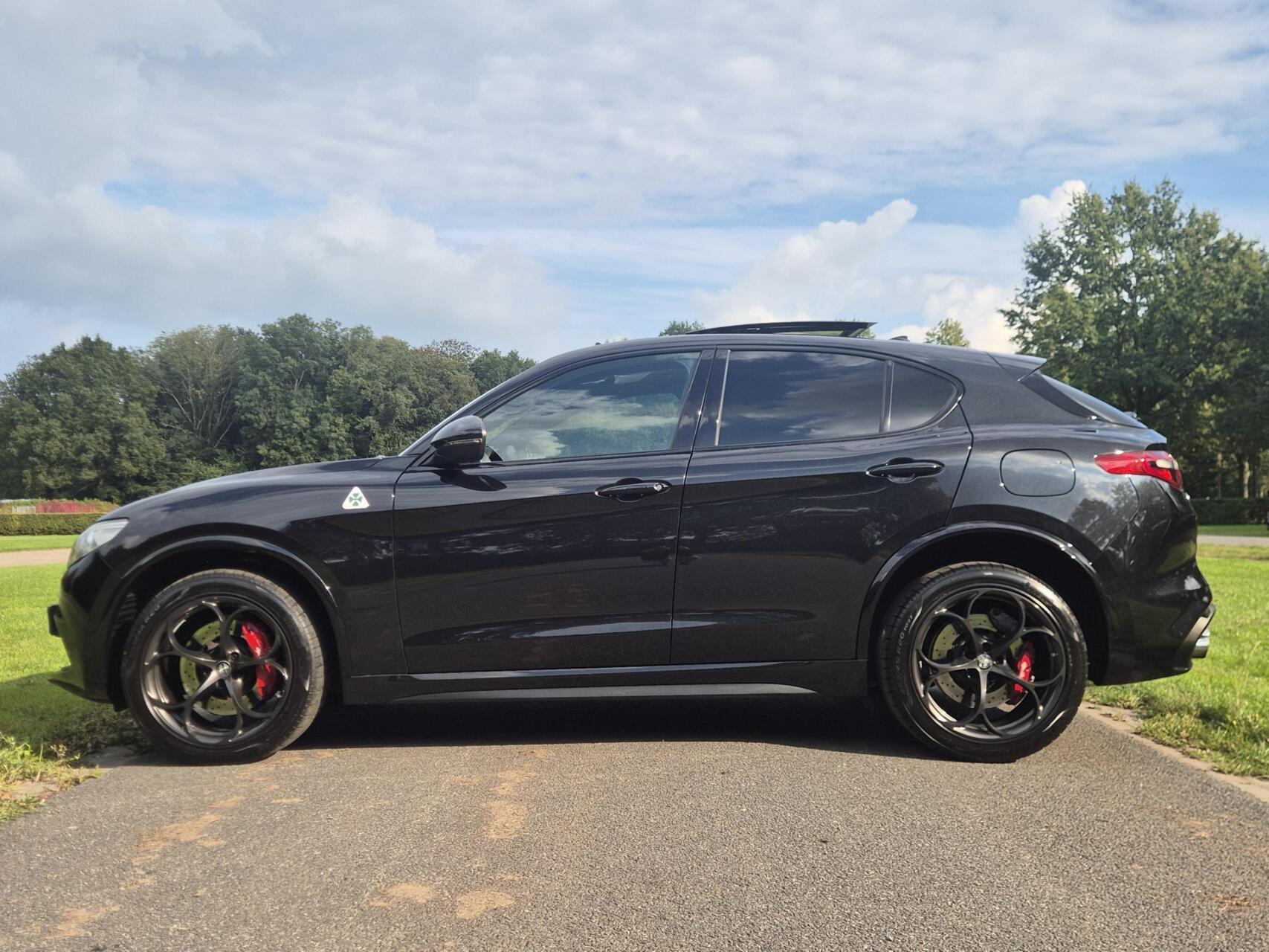 Foto van Alfa Romeo Stelvio Quadrifoglio