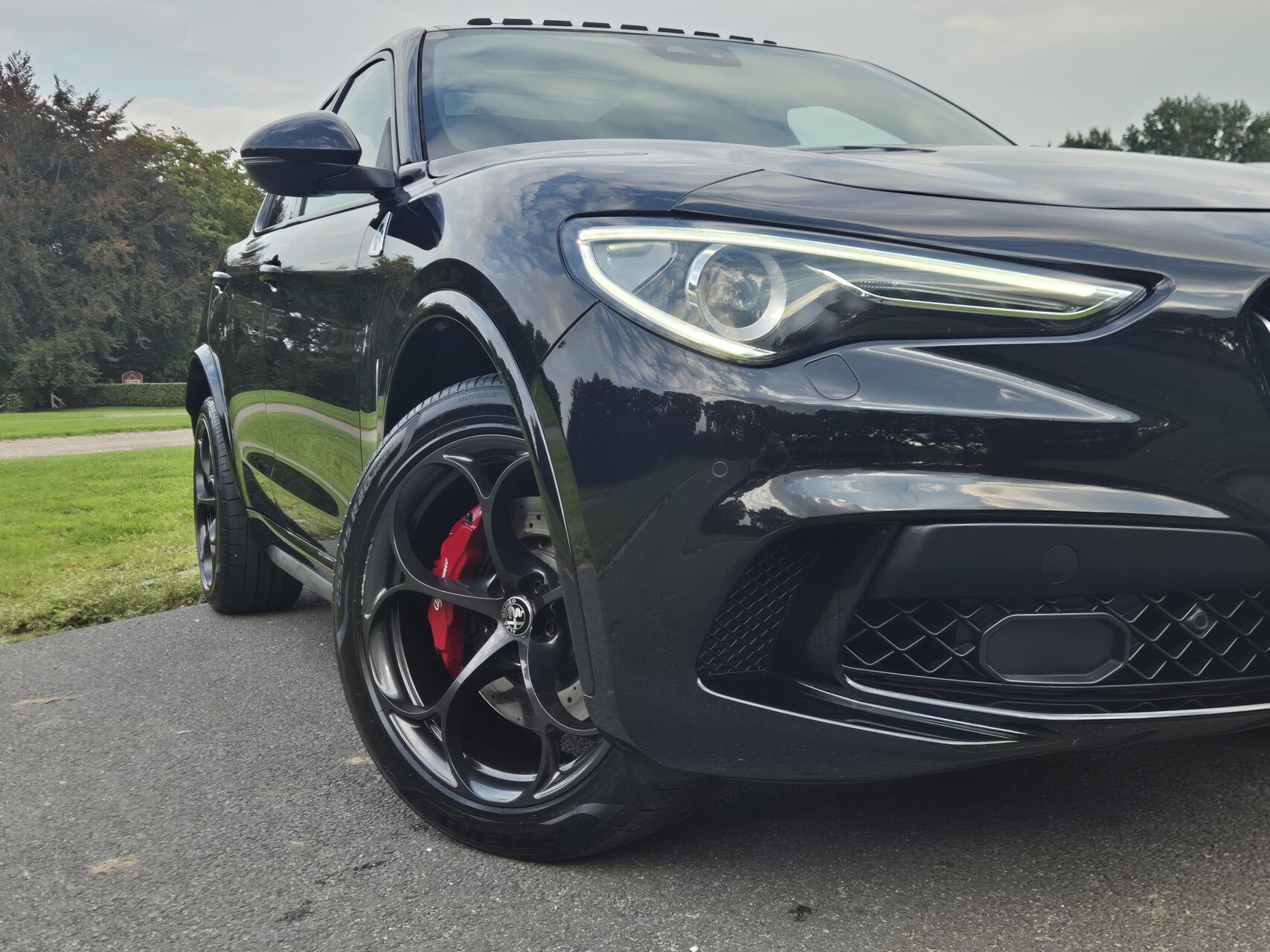 Foto van Alfa Romeo Stelvio Quadrifoglio