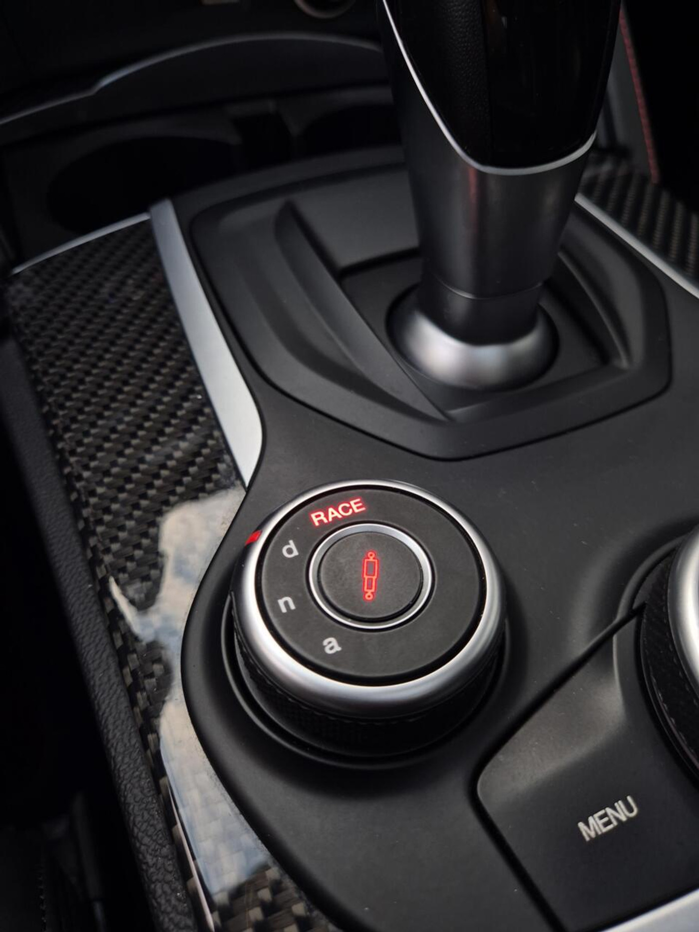 Foto van Alfa Romeo Stelvio Quadrifoglio