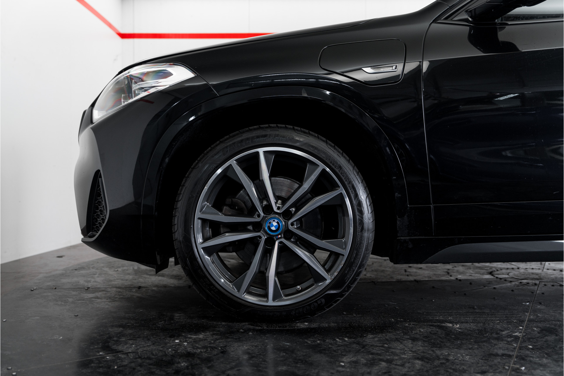 Foto van BMW X2 Xdrive25e