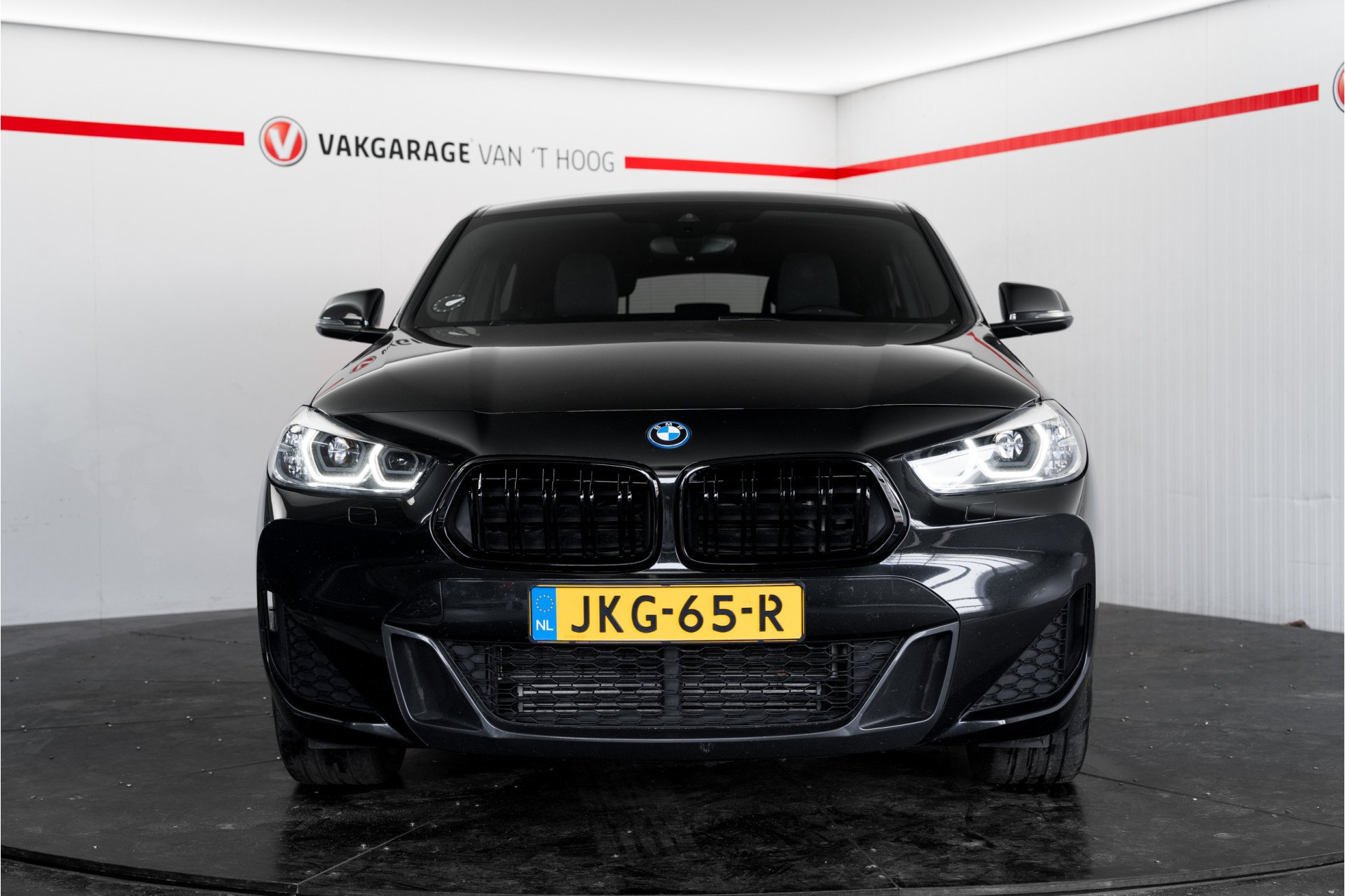 Foto van BMW X2 Xdrive25e