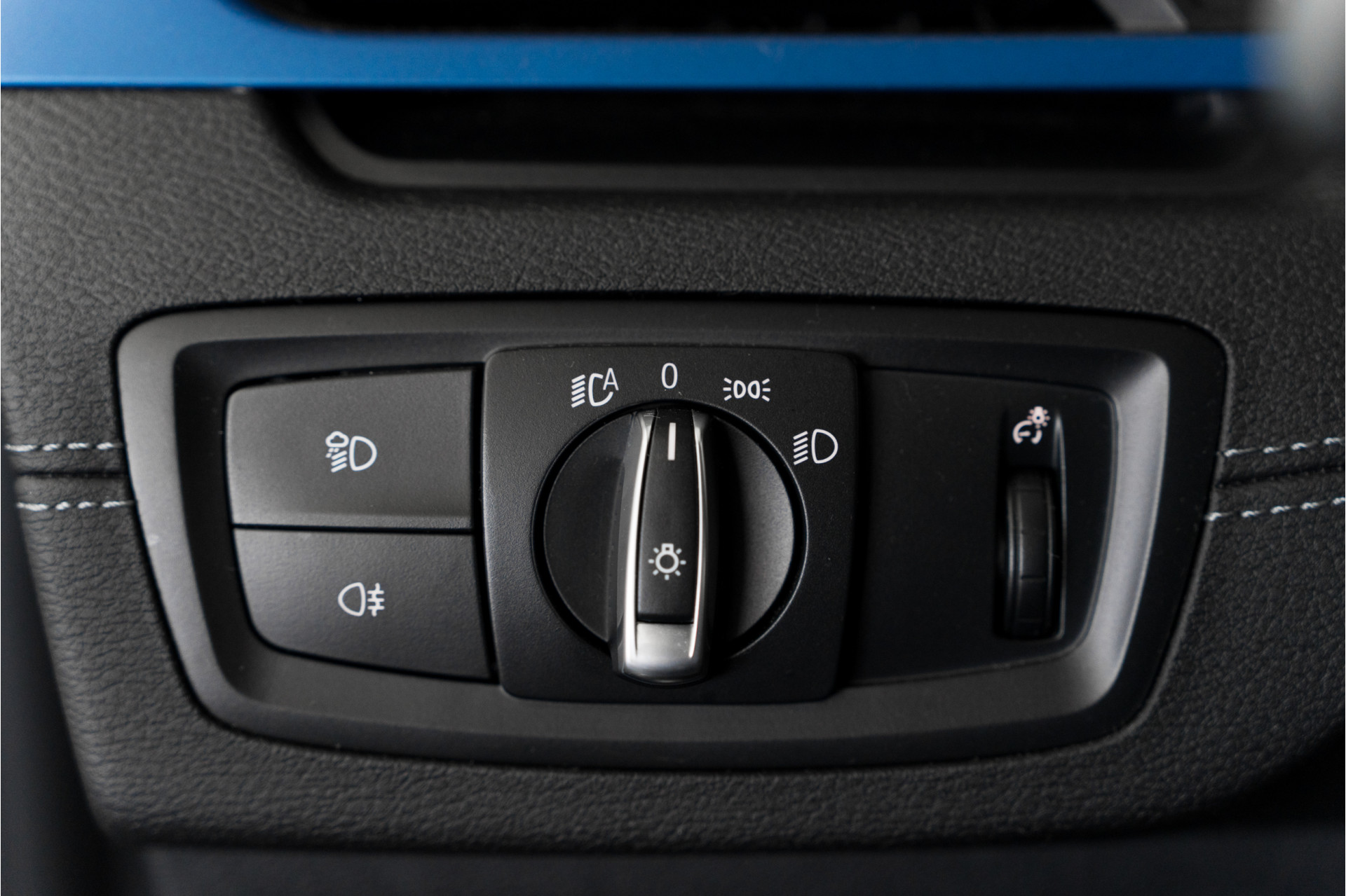 Foto van BMW X2 Xdrive25e