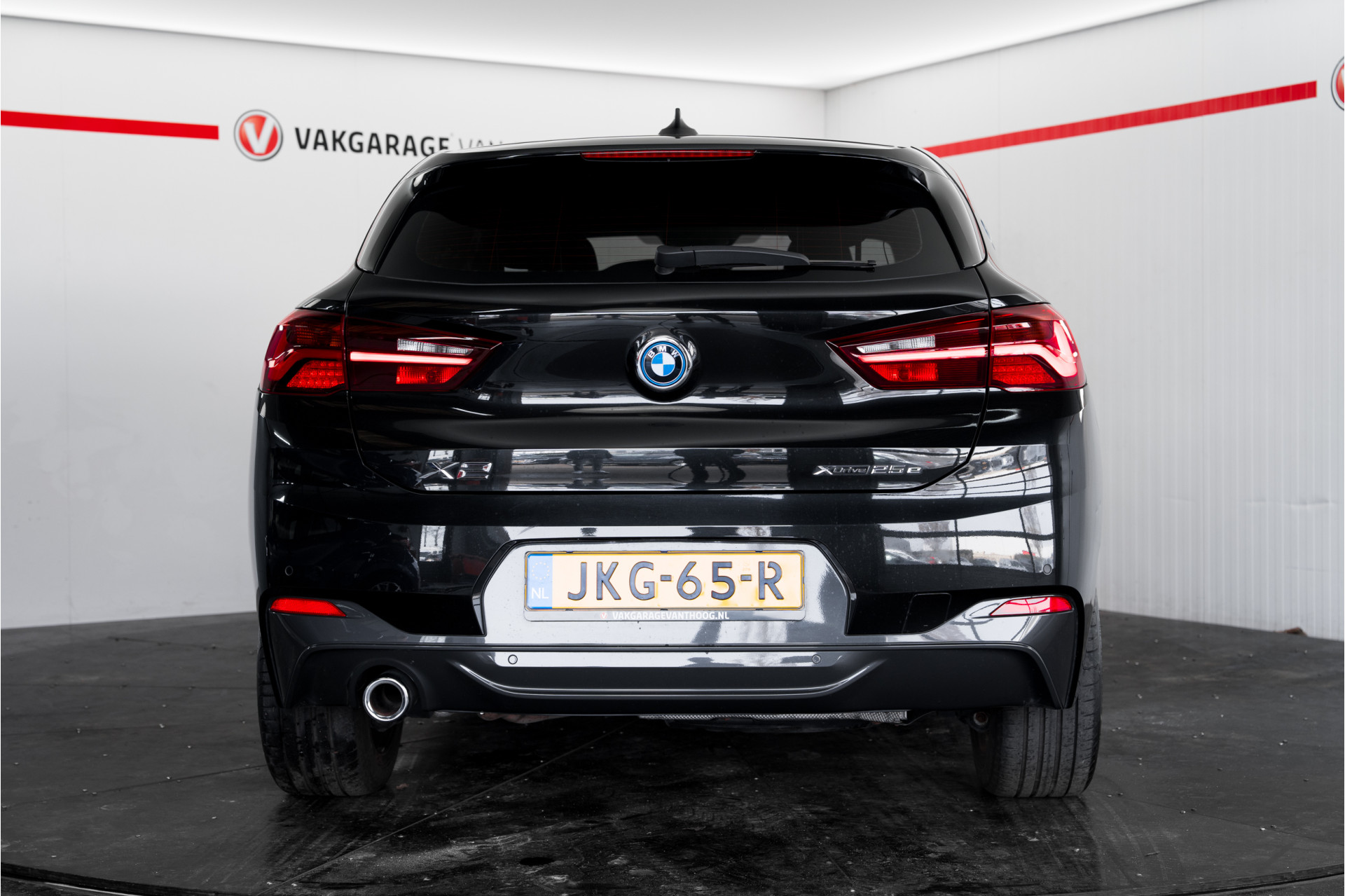 Foto van BMW X2 Xdrive25e