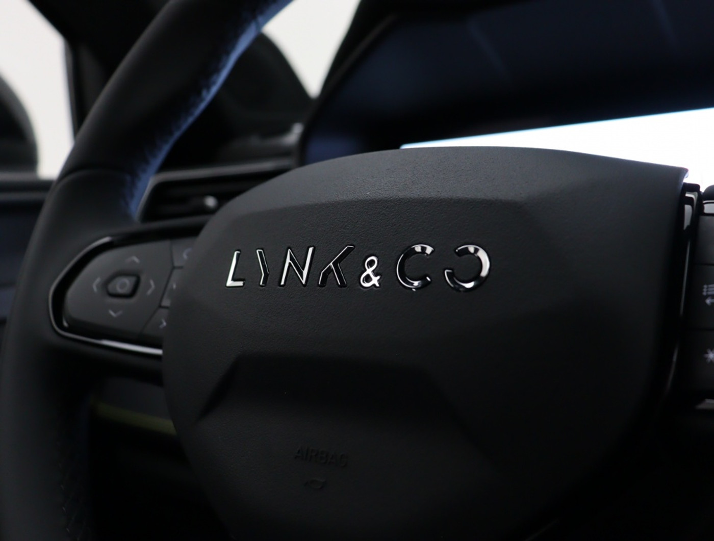 Foto van Lynk&co LYNK & Co 01