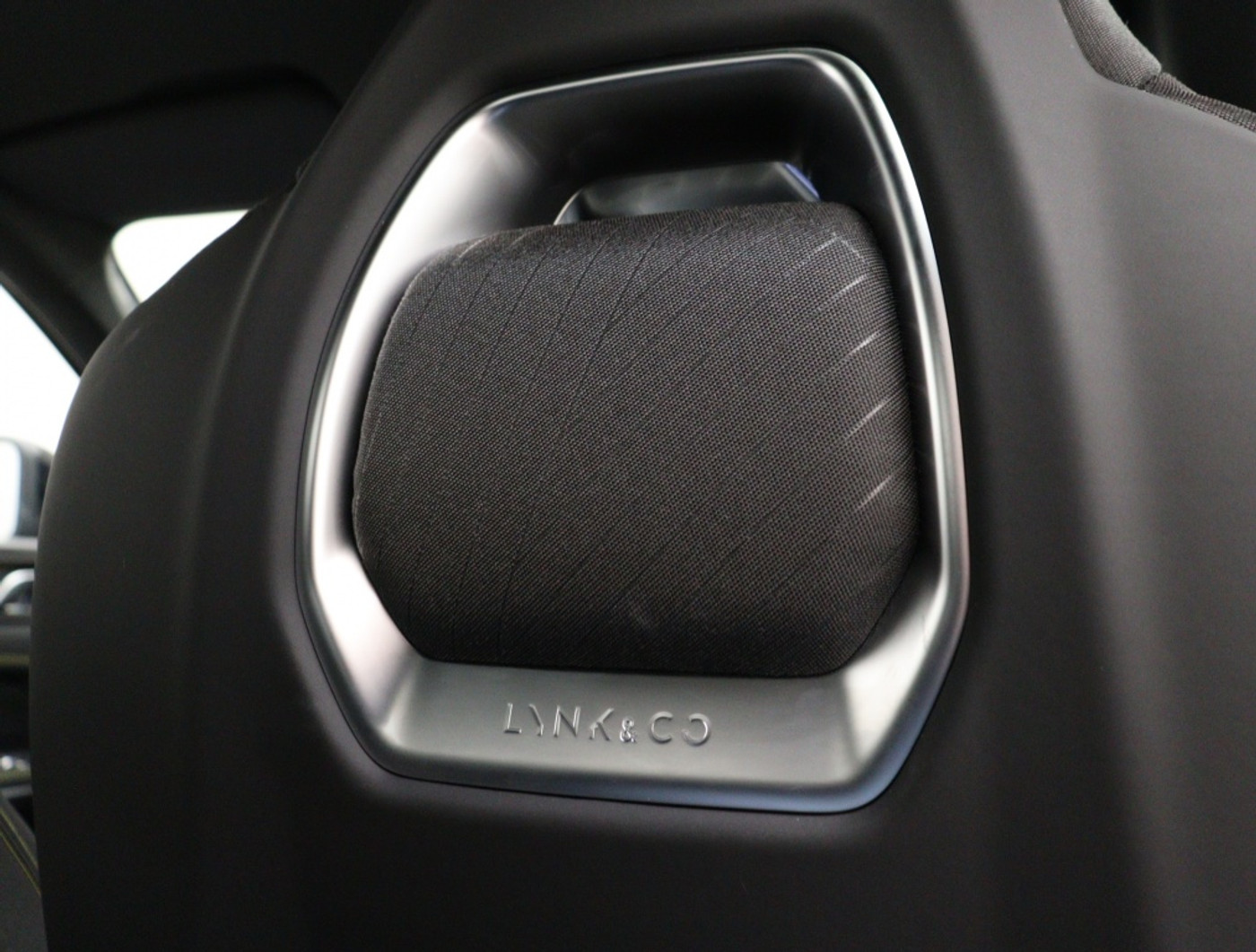 Foto van Lynk&co LYNK & Co 01