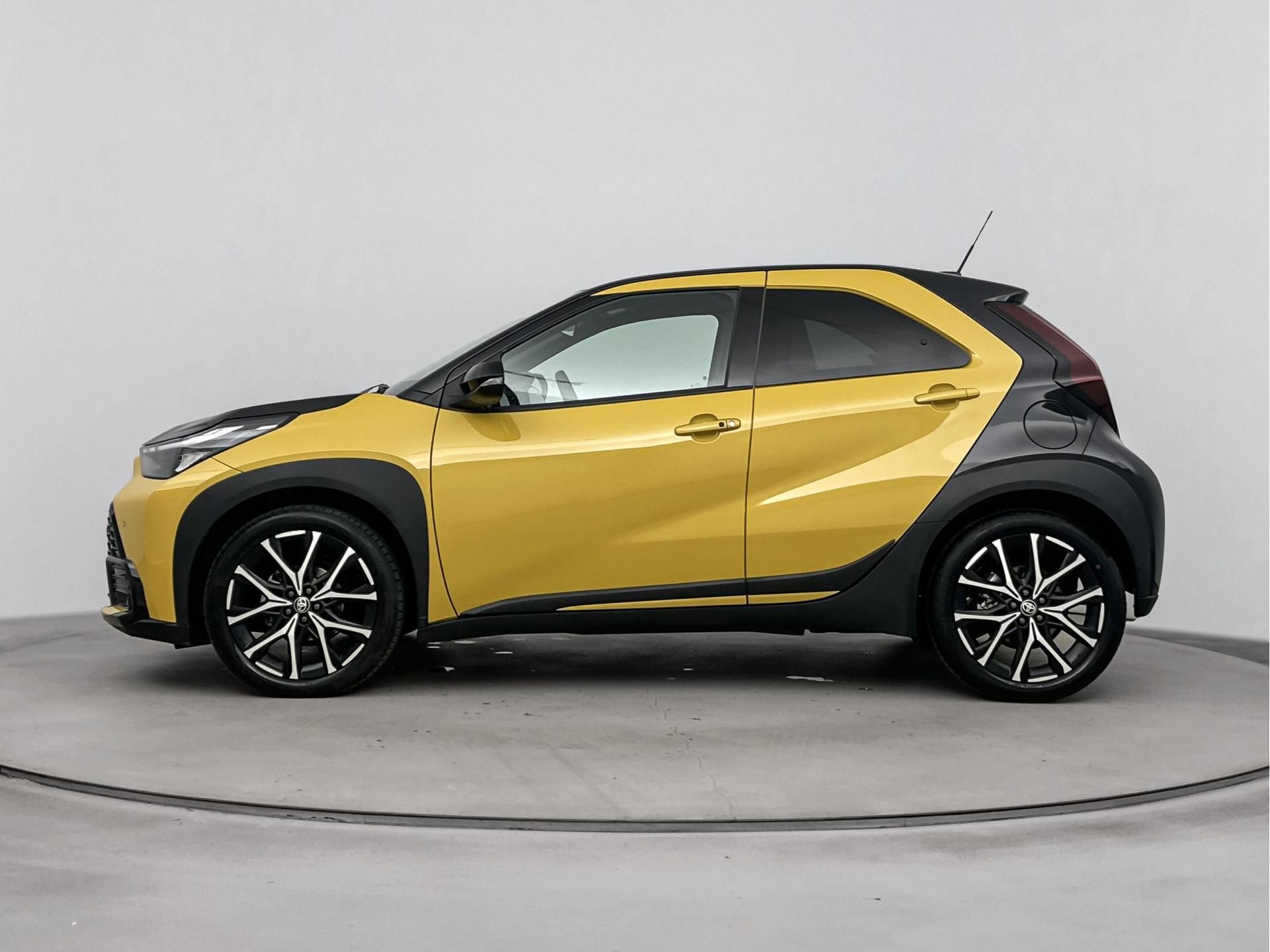 Foto van Toyota Toyota Aygo X