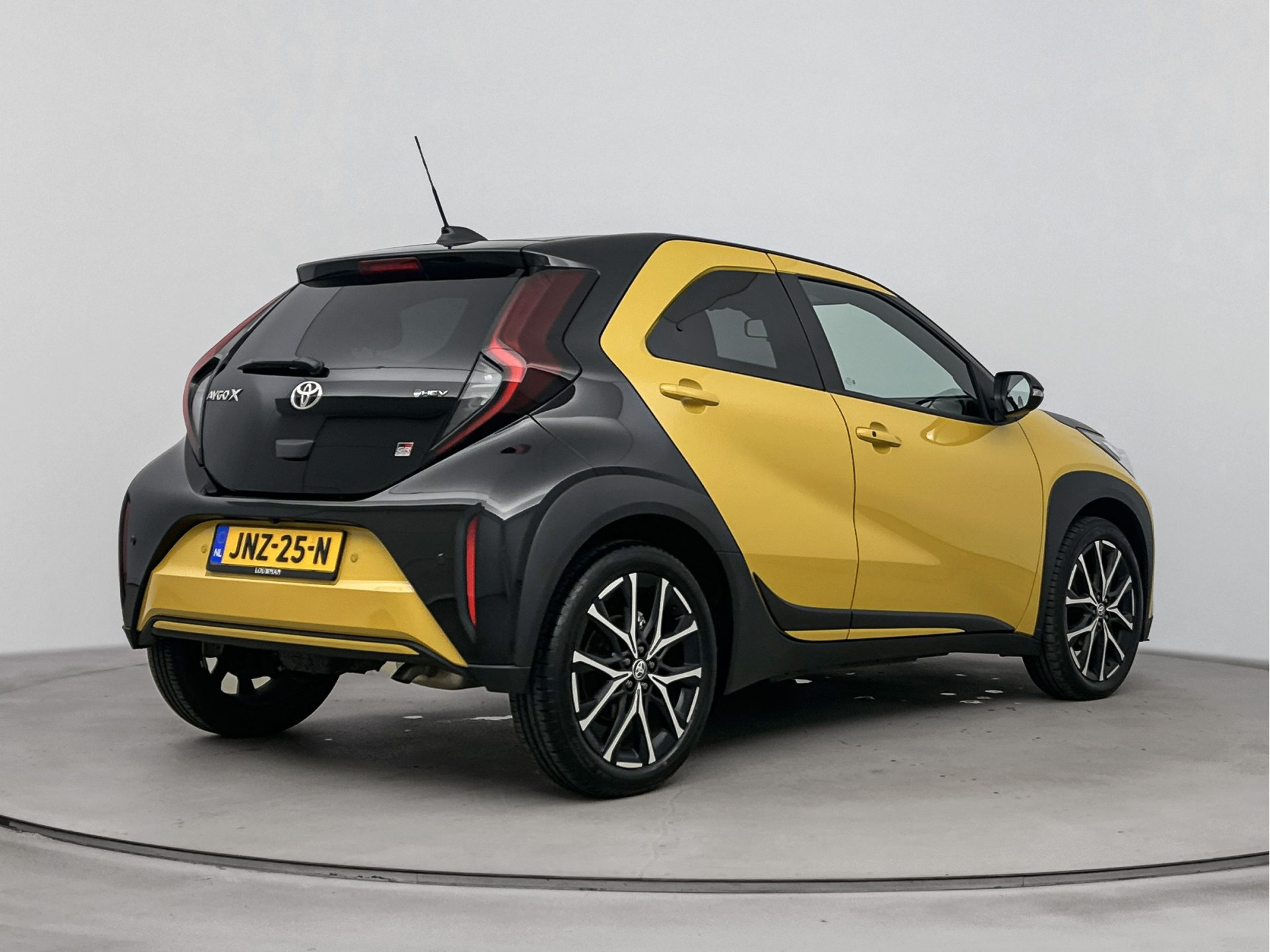 Foto van Toyota Toyota Aygo X