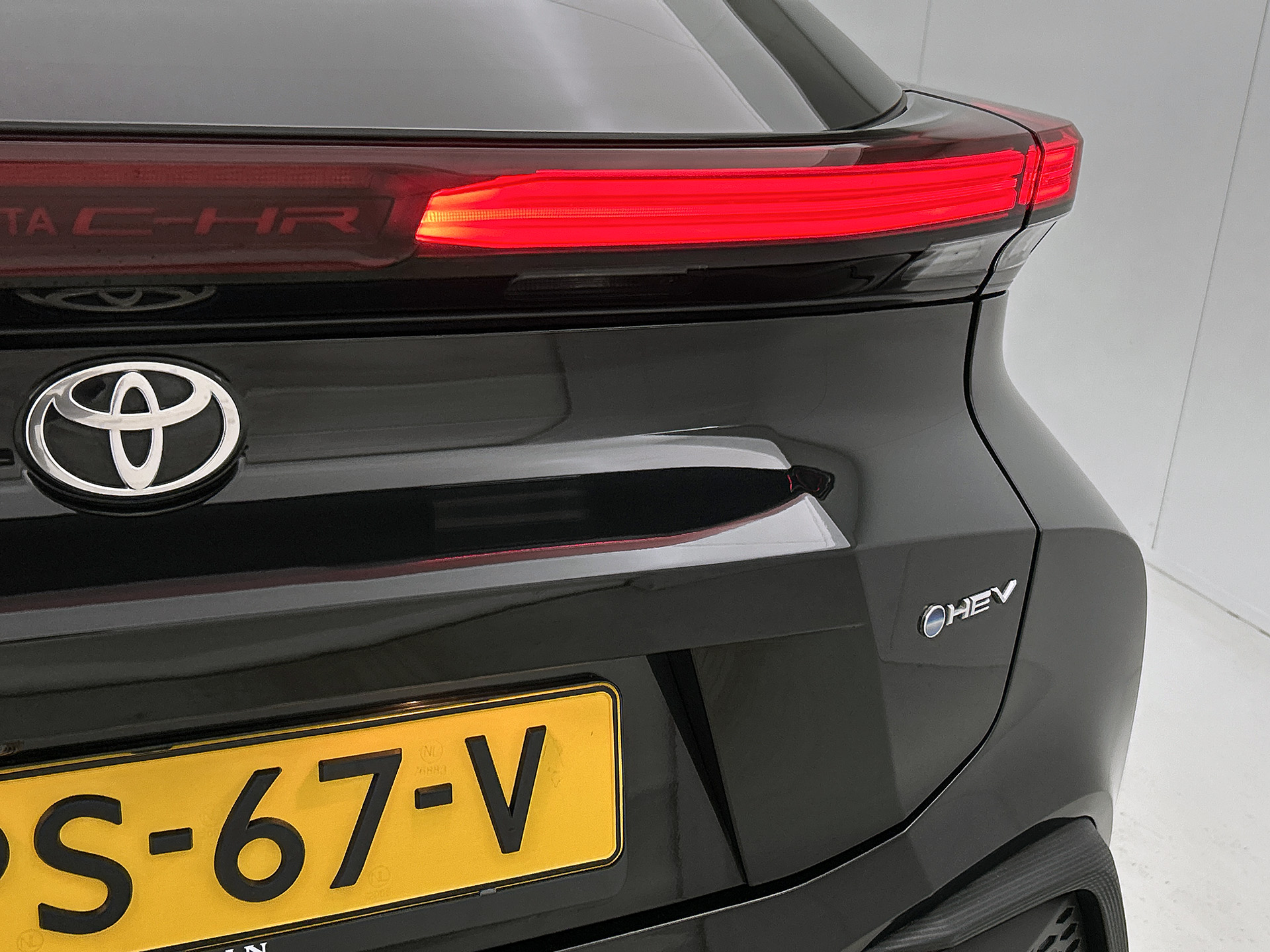 Foto van Toyota Toyota C-hr
