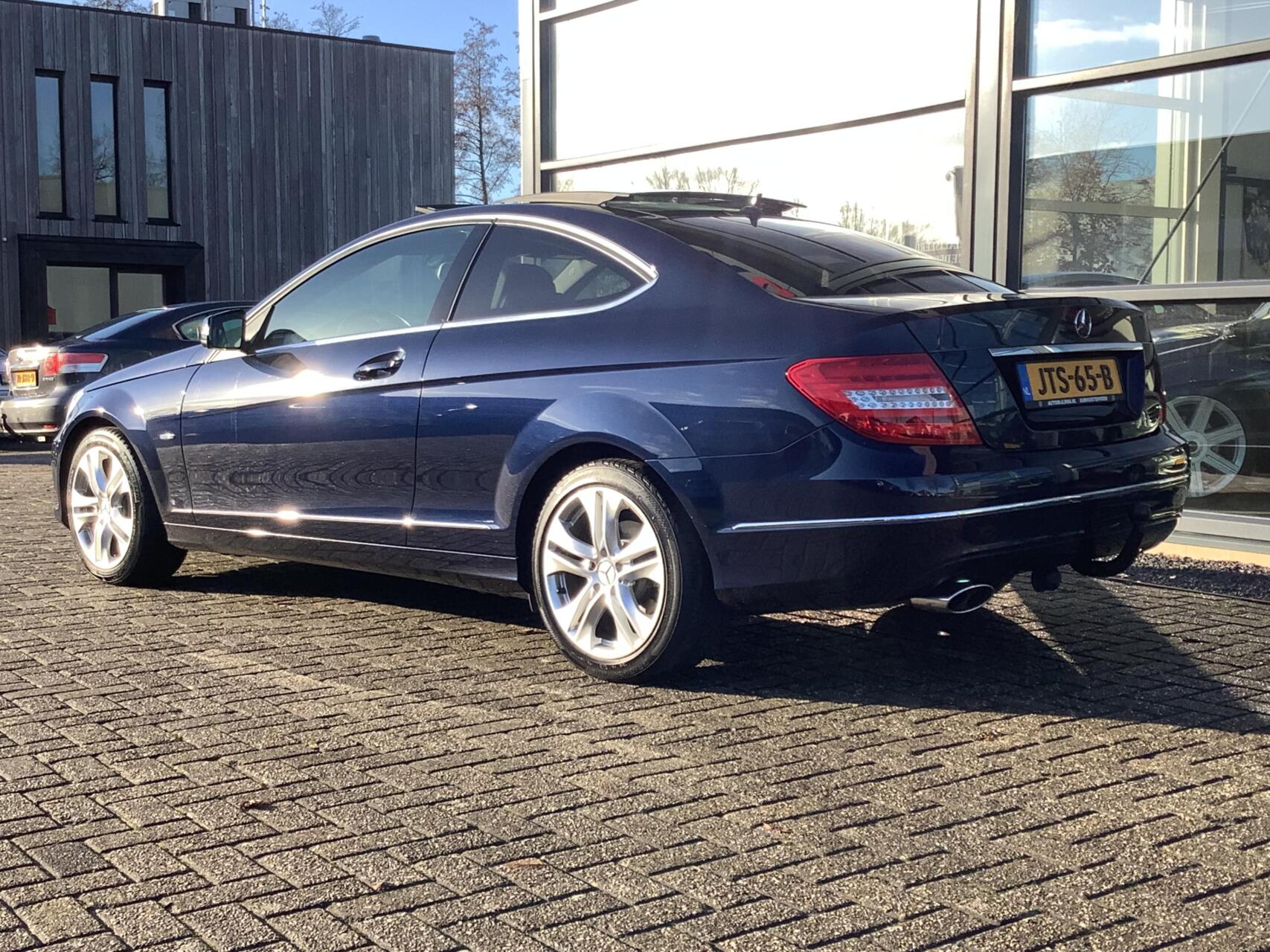 Foto van Mercedes-Benz C-klasse