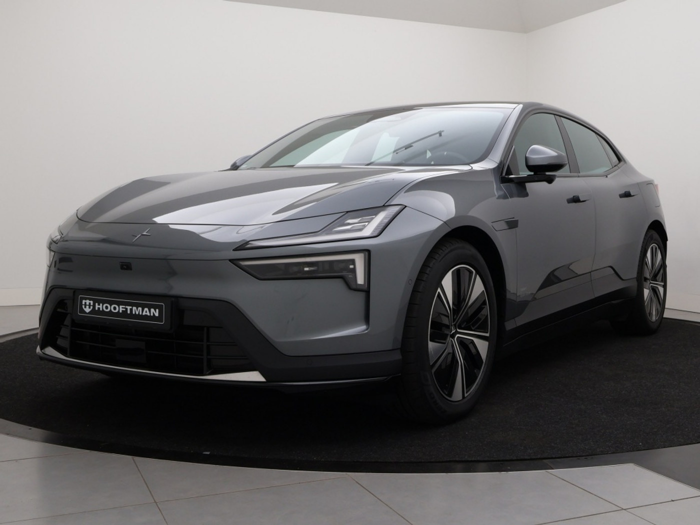 Foto van Polestar Polestar 4
