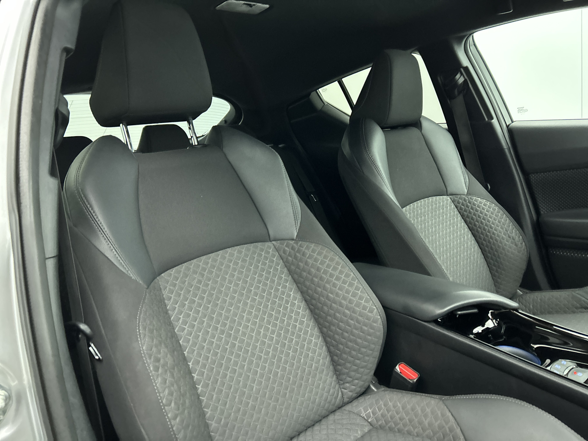 Foto van Toyota Toyota C-hr