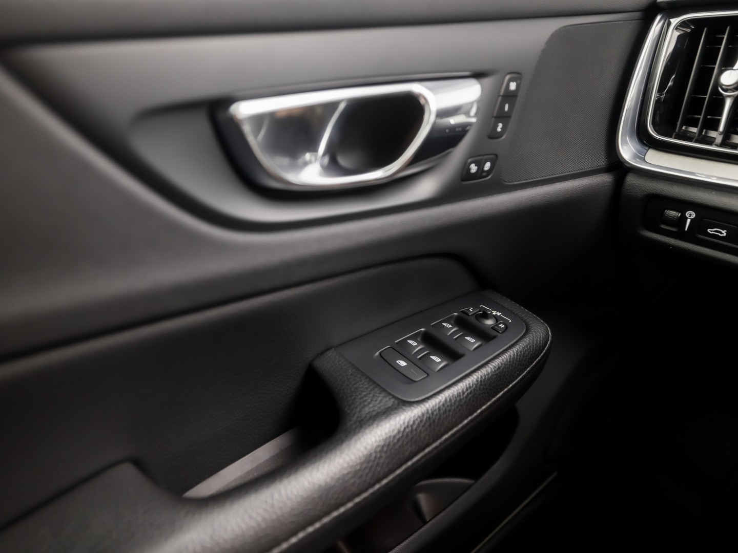 Foto van Volvo V60 T8 Twin Engine
