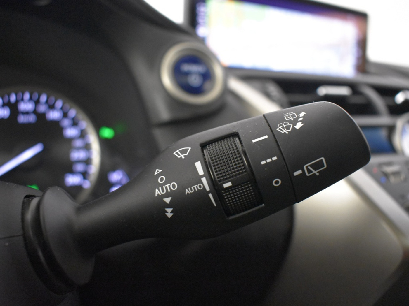 Foto van Lexus NX