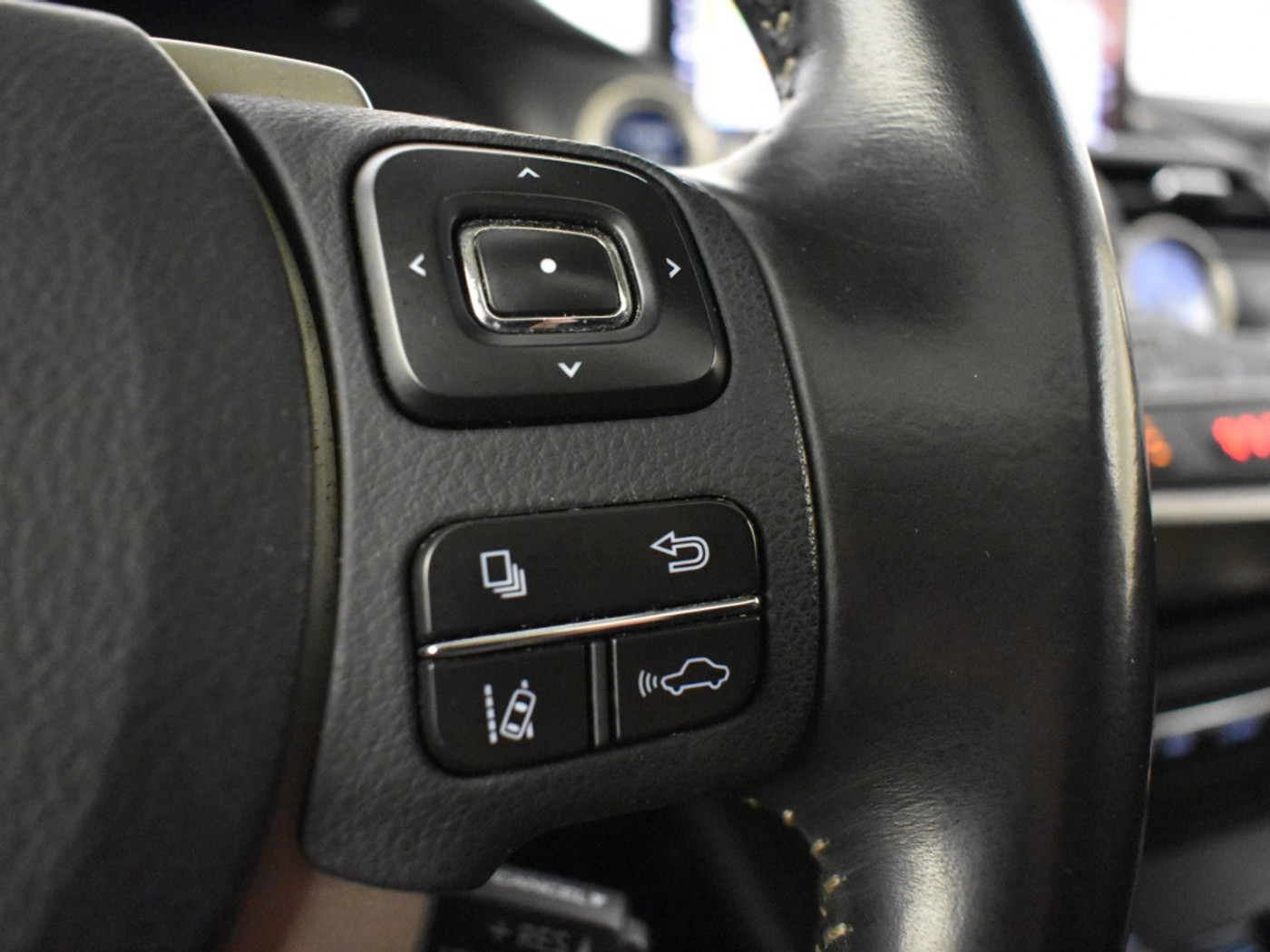 Foto van Lexus NX