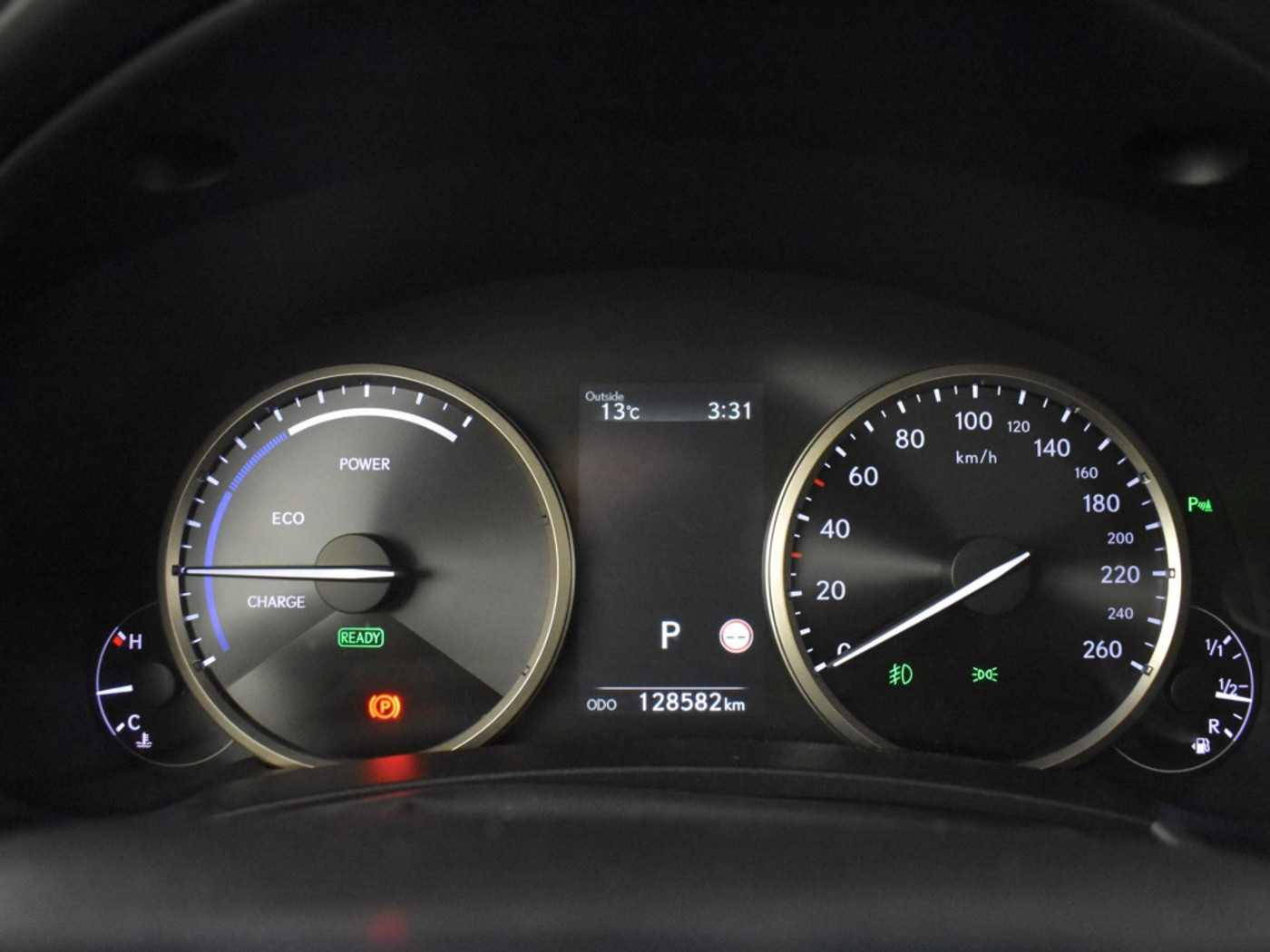 Foto van Lexus NX
