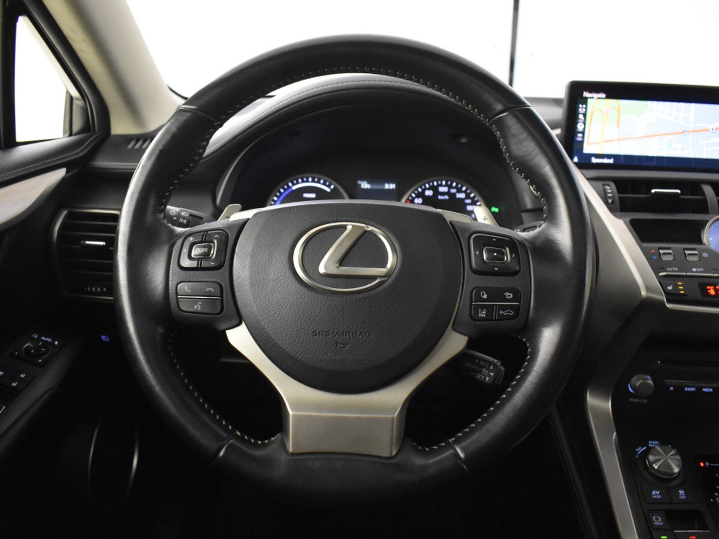 Foto van Lexus NX