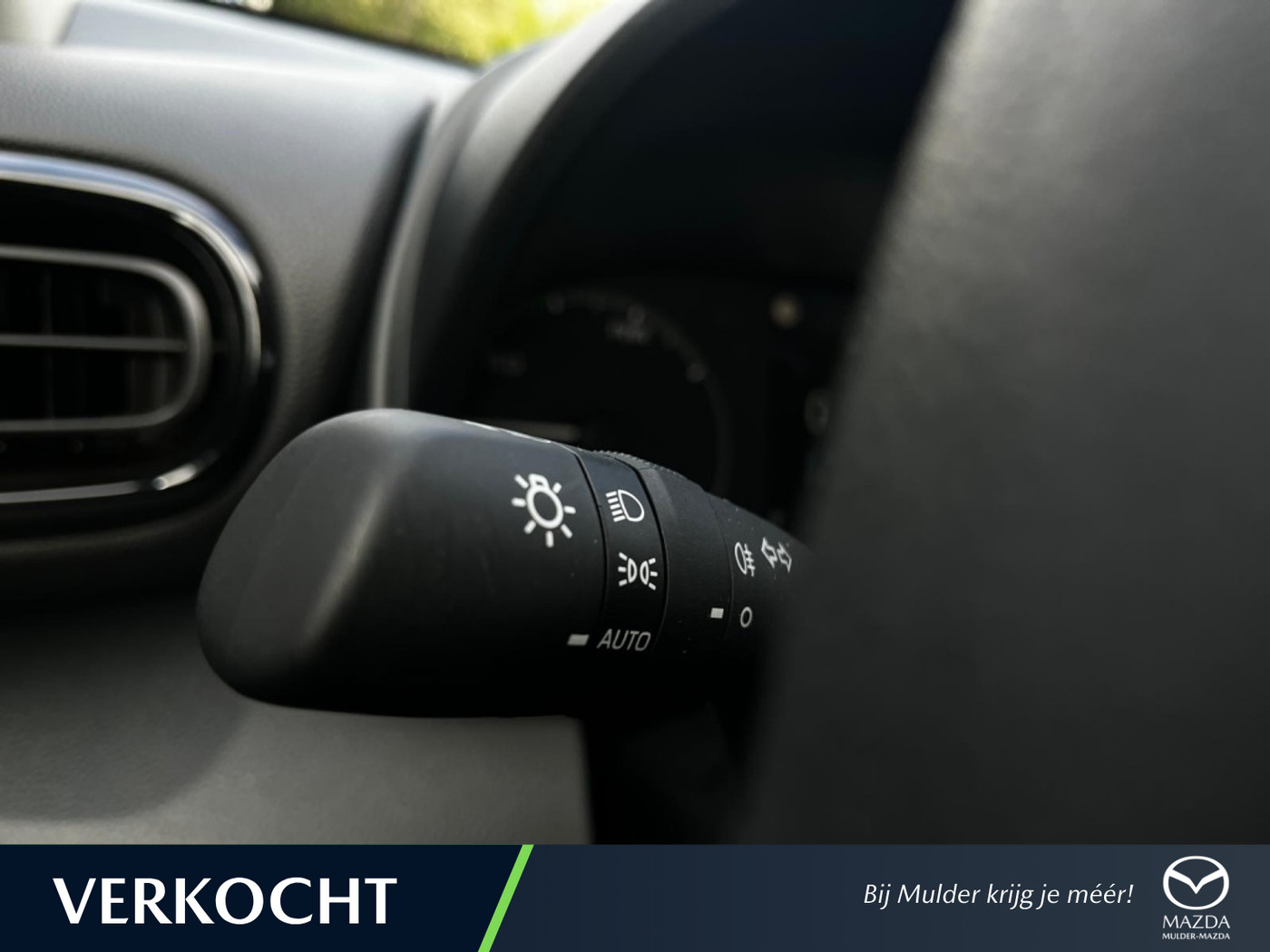 Foto van Mazda Mazda2 Hybrid