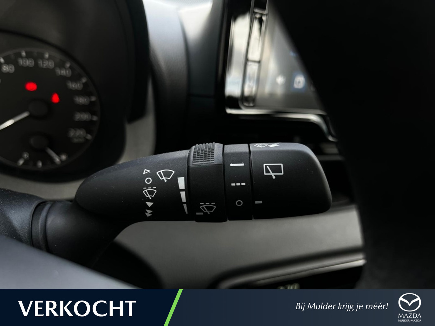 Foto van Mazda Mazda2 Hybrid