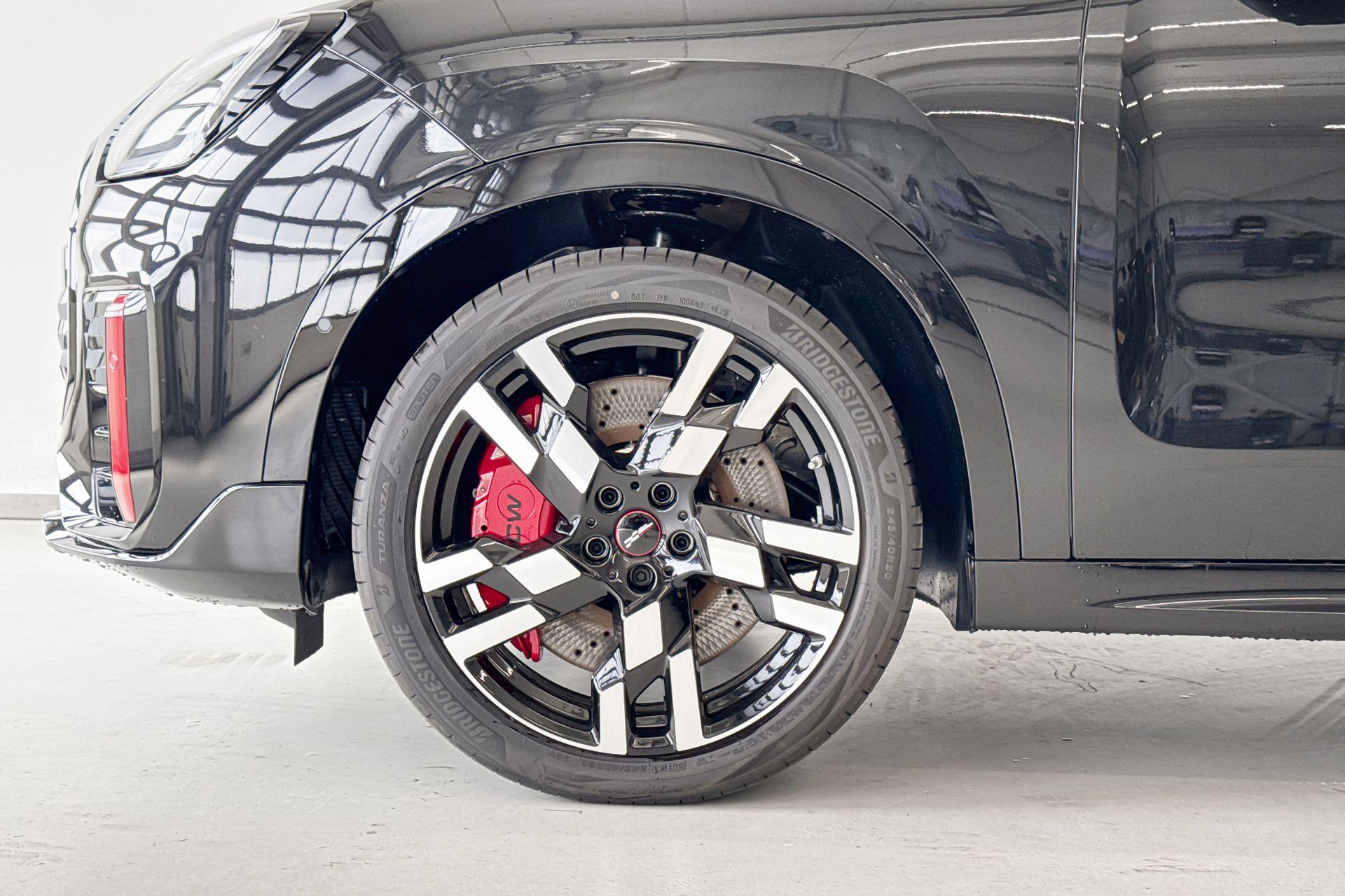Foto van Mini JCW Countryman All4
