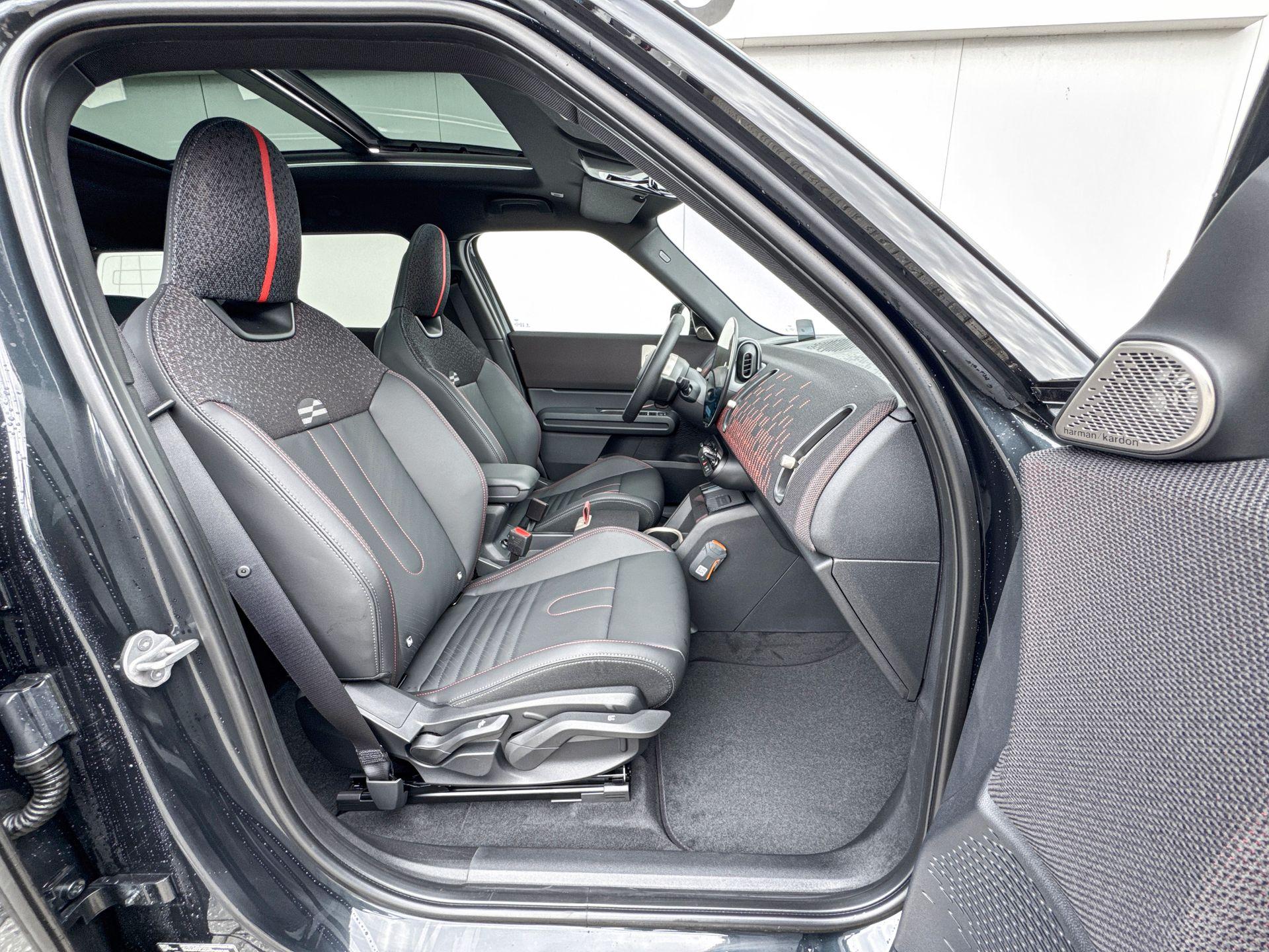 Foto van Mini Countryman E